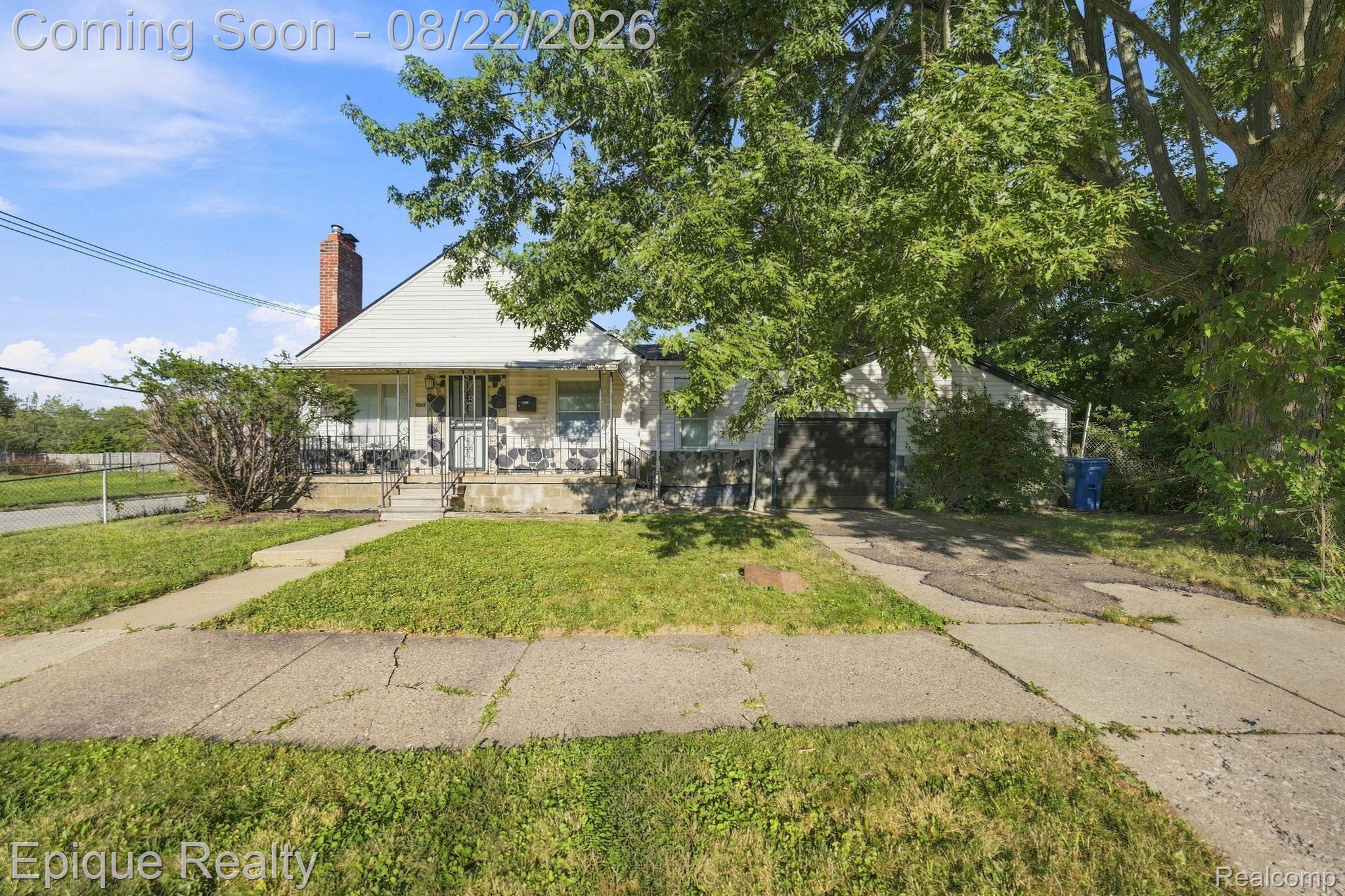 4003 Spruce Street Property Photo 1