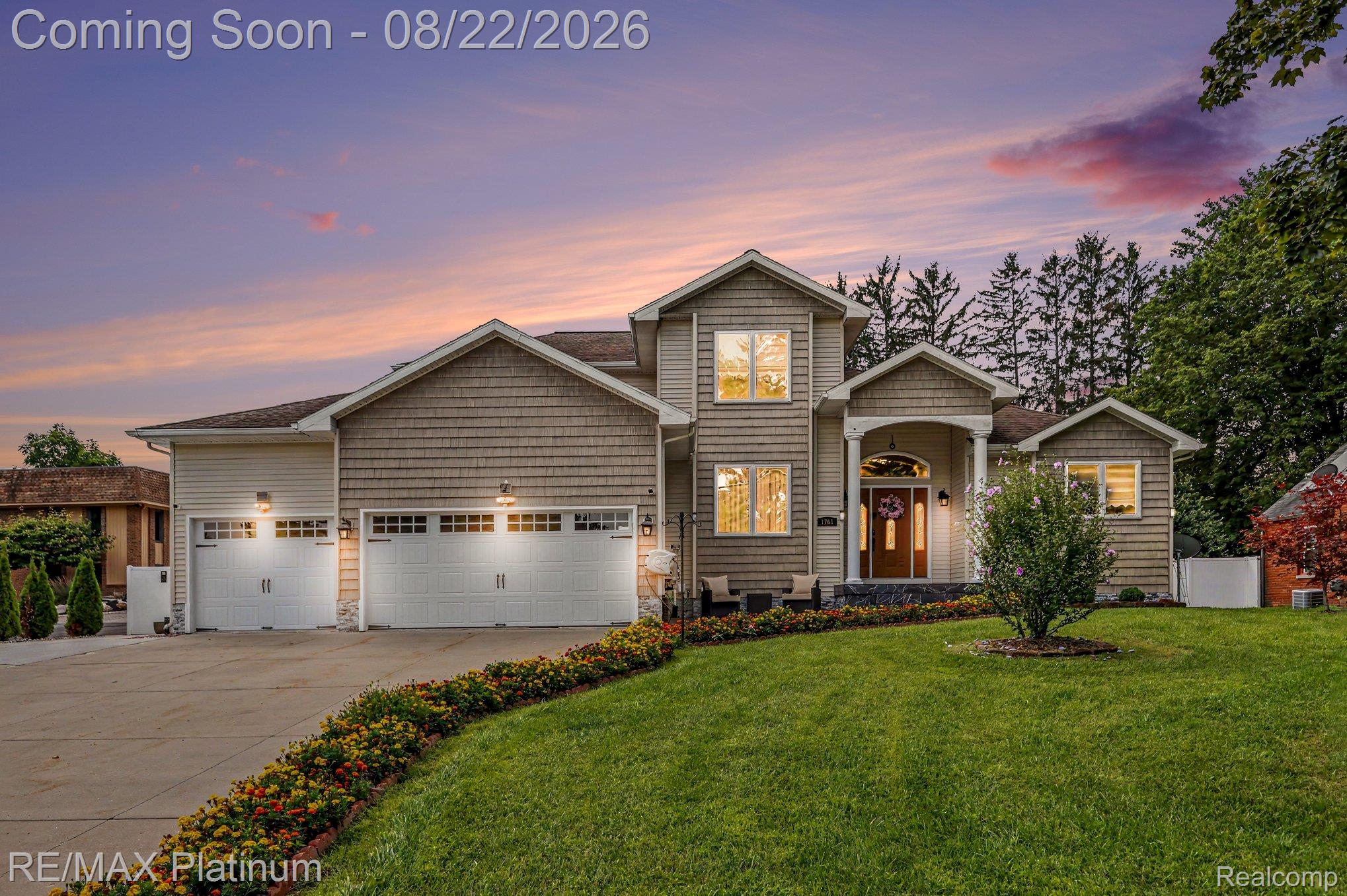 1761 Hamilton Road Property Photo 1