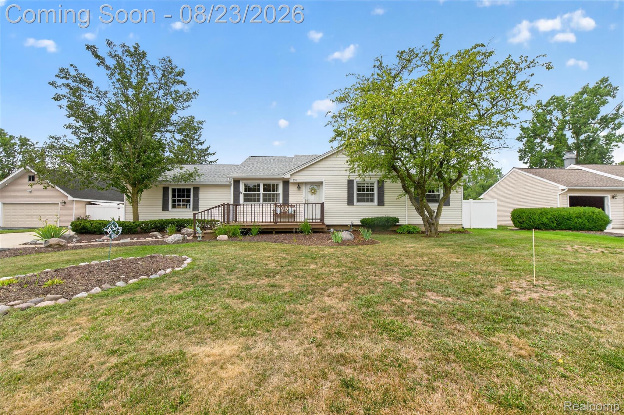 551 Gamma Road Property Photo 2