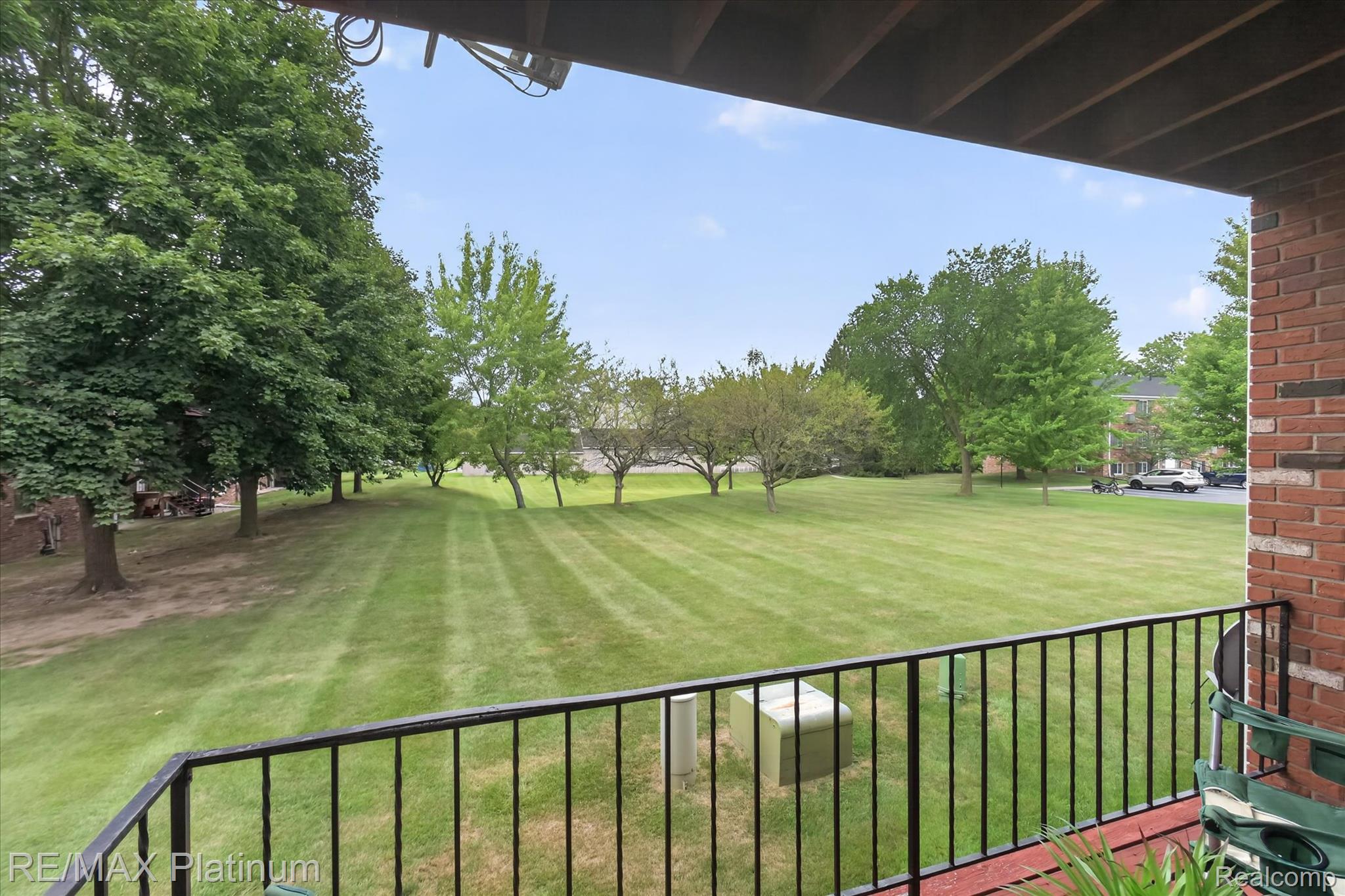 407 W Highland Road 3 Property Photo 23
