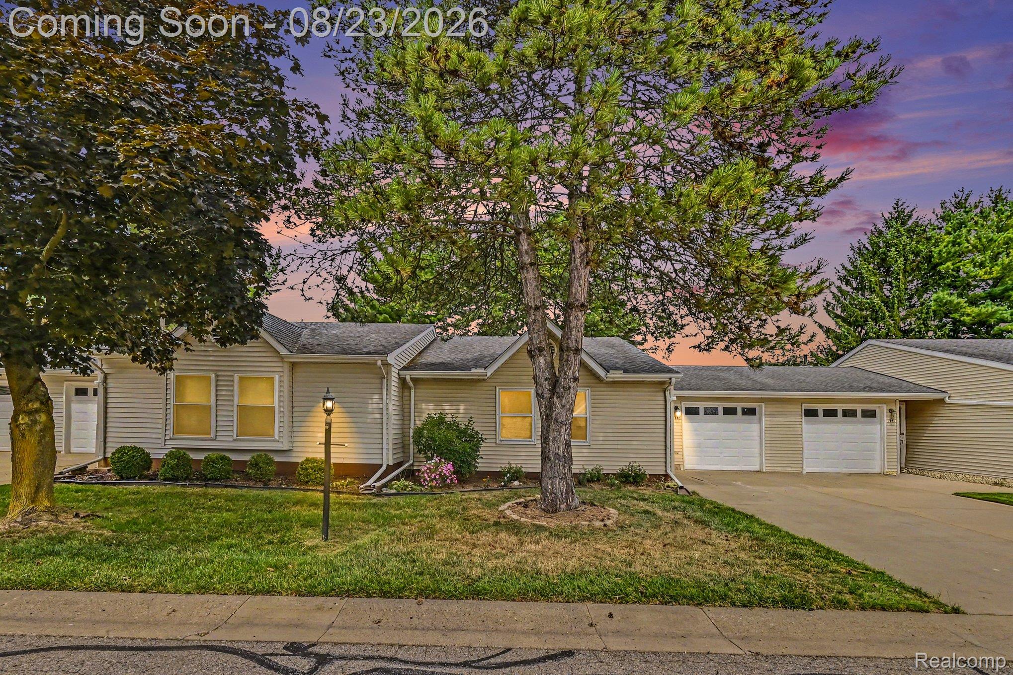 1345 Shire Court Property Photo 1