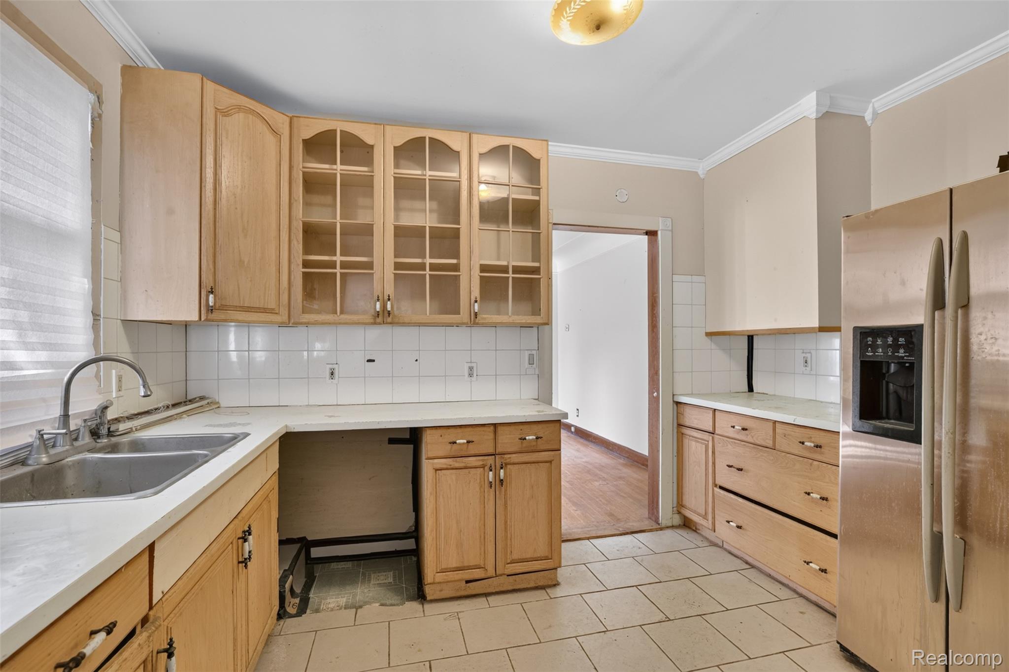 5572 Kensington Avenue Property Photo 30
