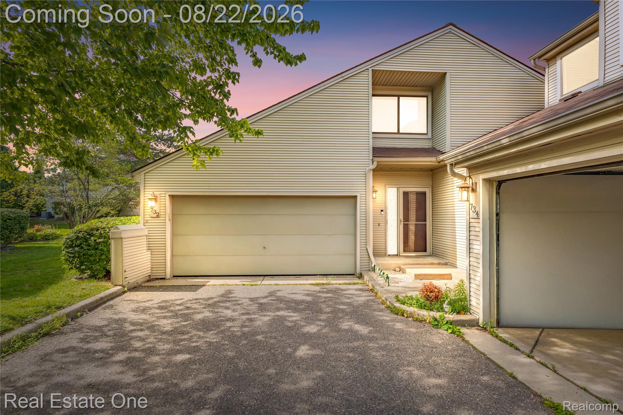 732 Hamilton Court Property Photo 1