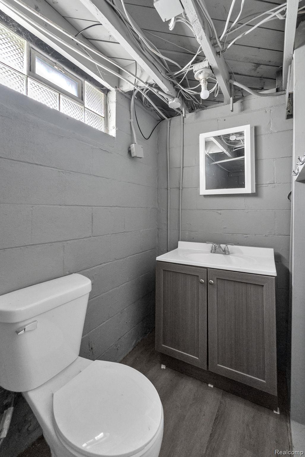 24840 New York Street Property Photo 46