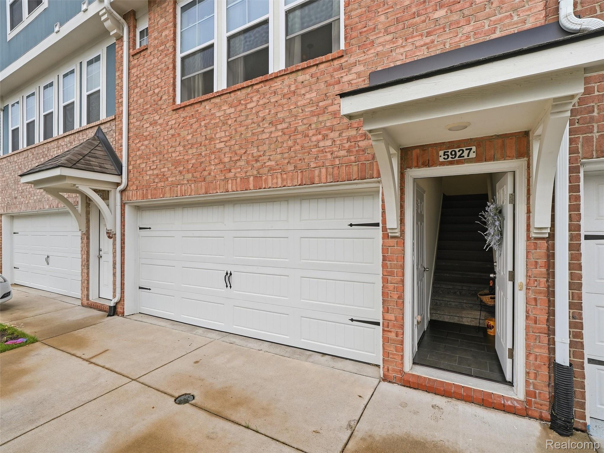 5927 Picall Drive Property Photo 4