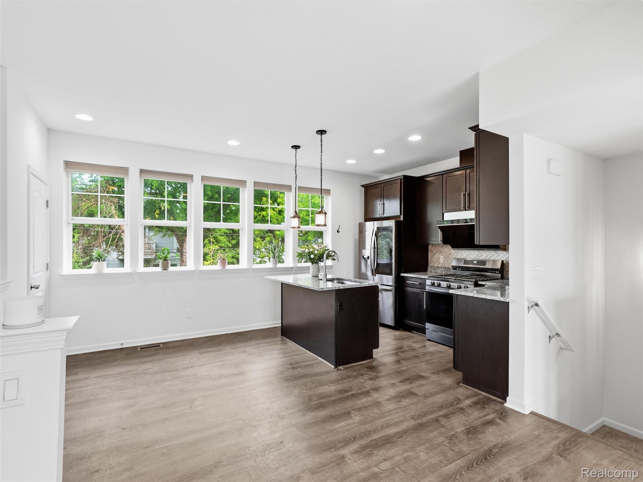5927 Picall Drive Property Photo 11