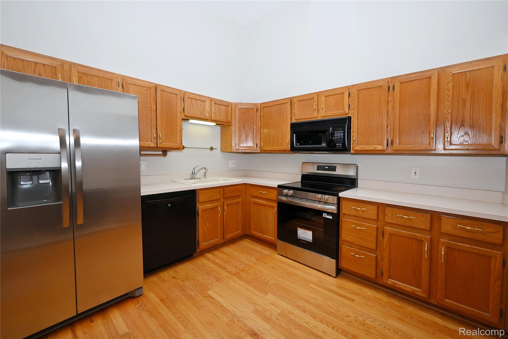 7274 Westchester Road 8 Property Photo 10