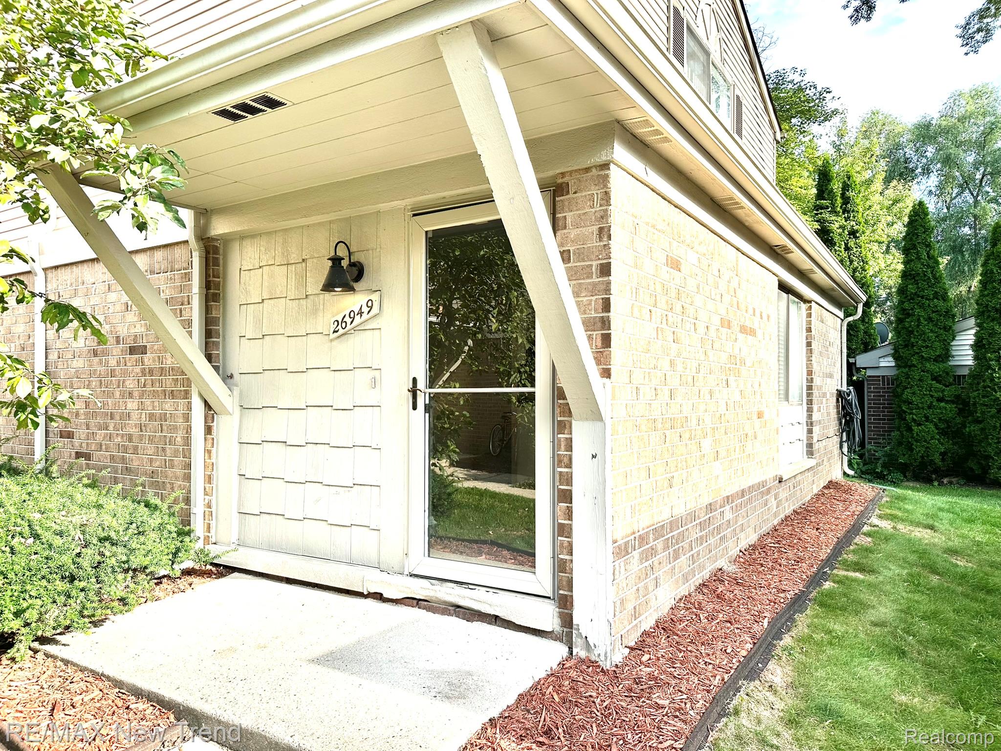 26949 Farmbrook Villa Drive 96 Property Photo 1