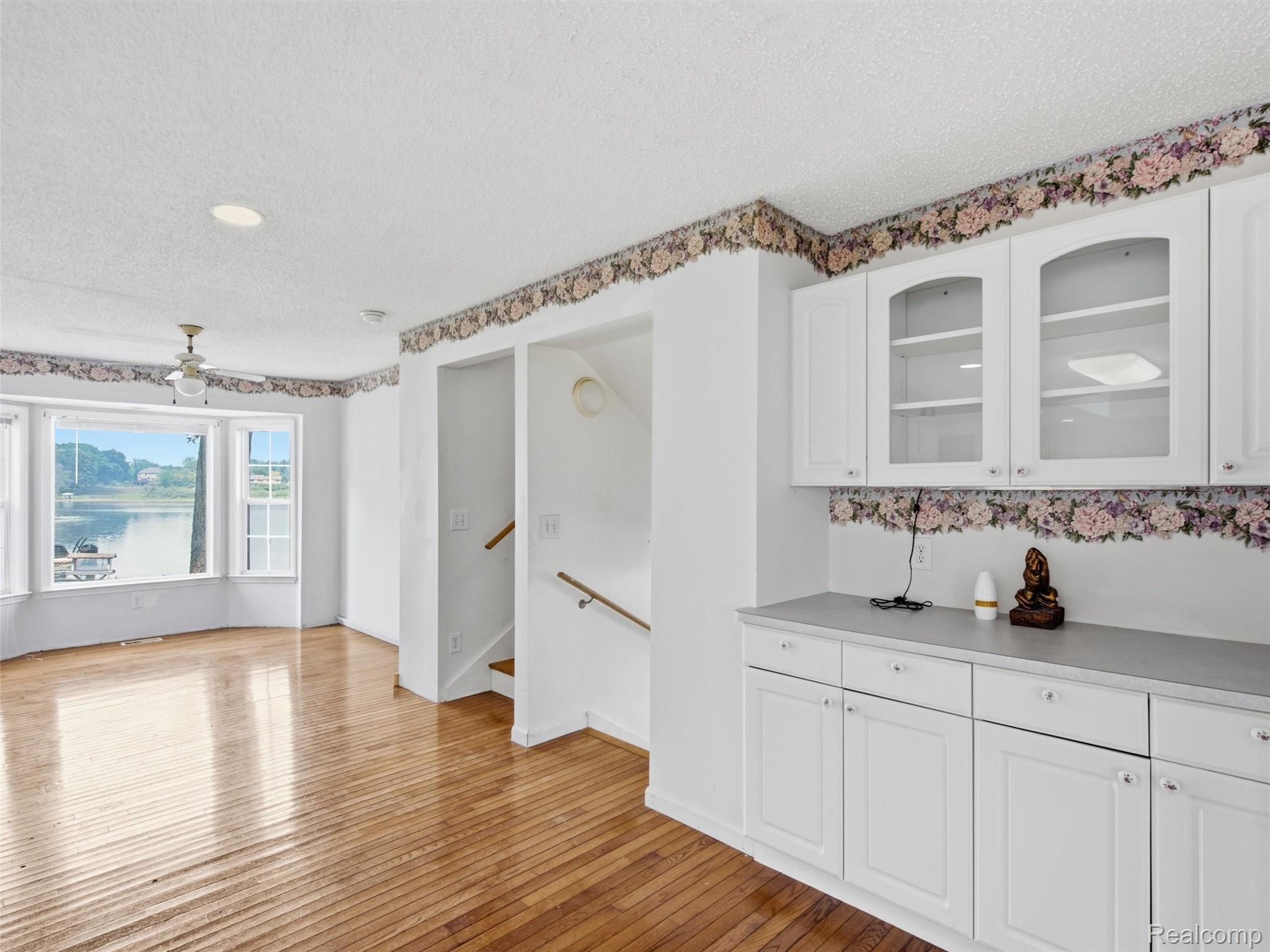 8954 Patrick Drive Property Photo 12