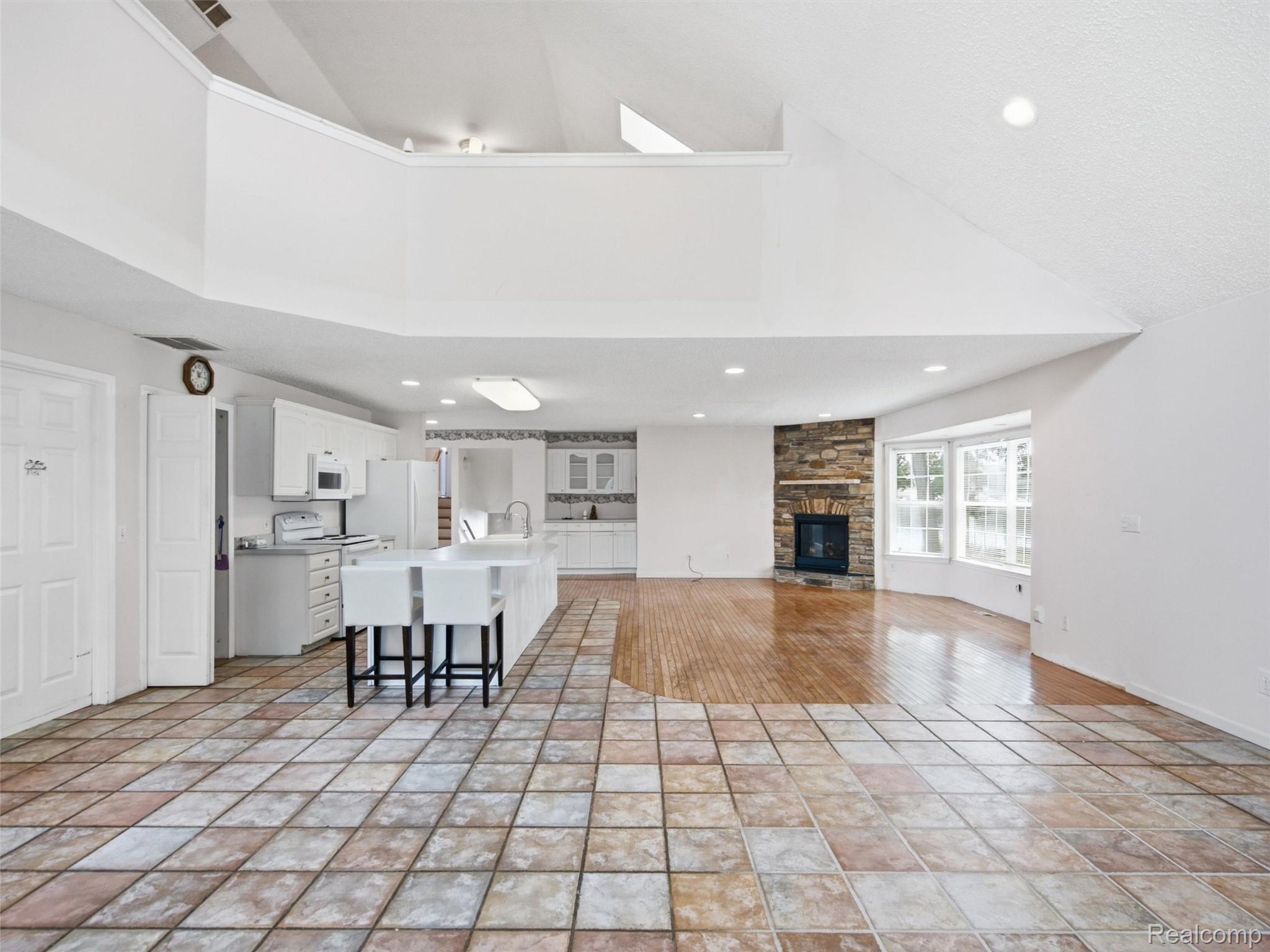 8954 Patrick Drive Property Photo 17