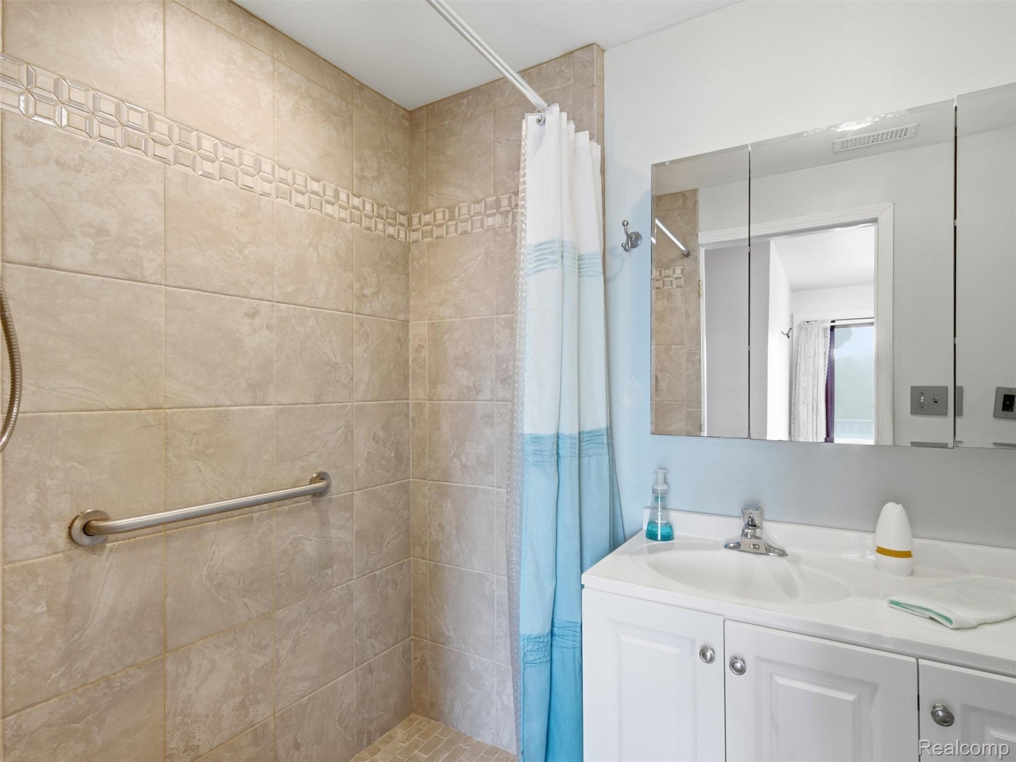 8954 Patrick Drive Property Photo 31