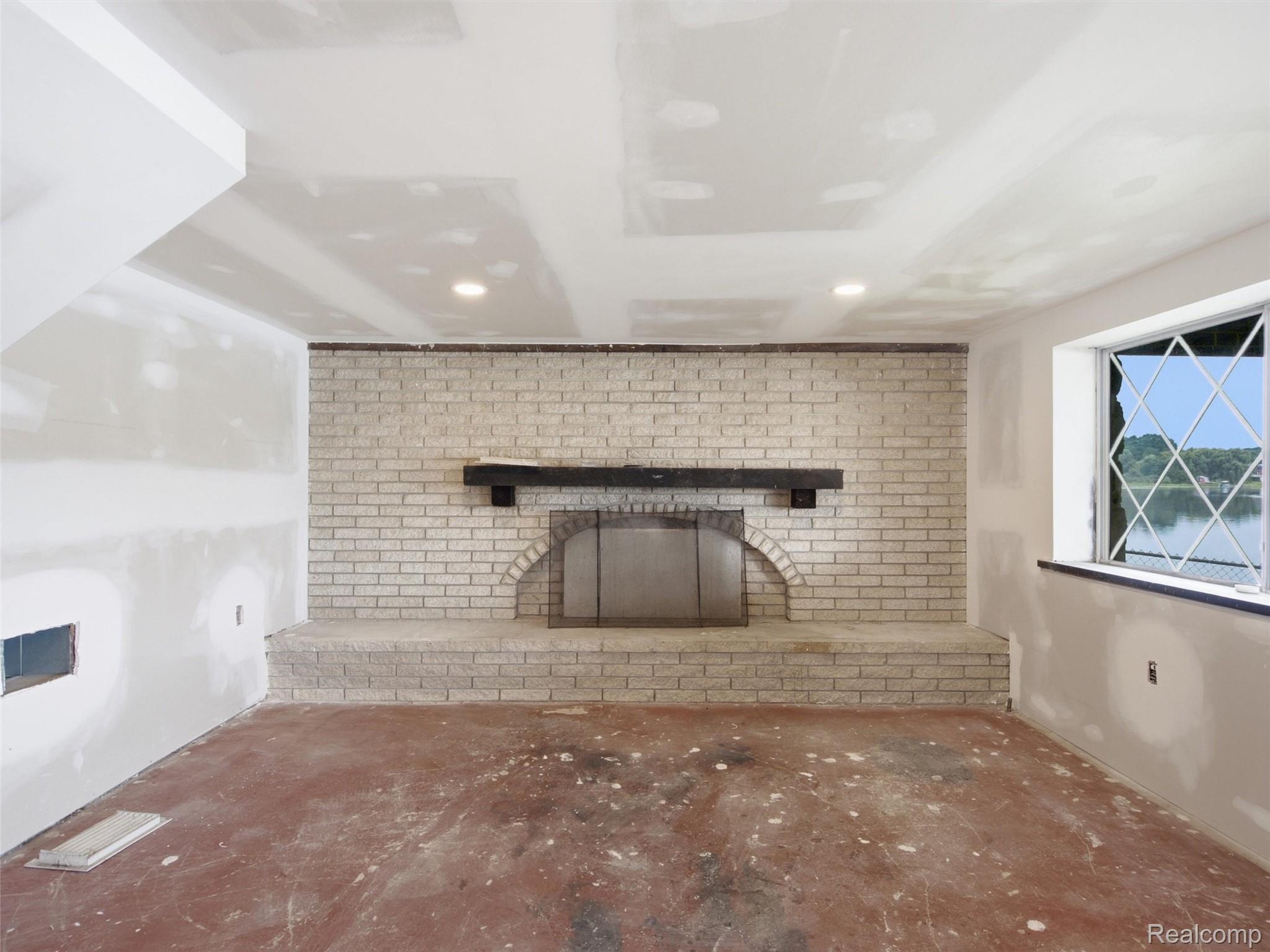 8954 Patrick Drive Property Photo 41