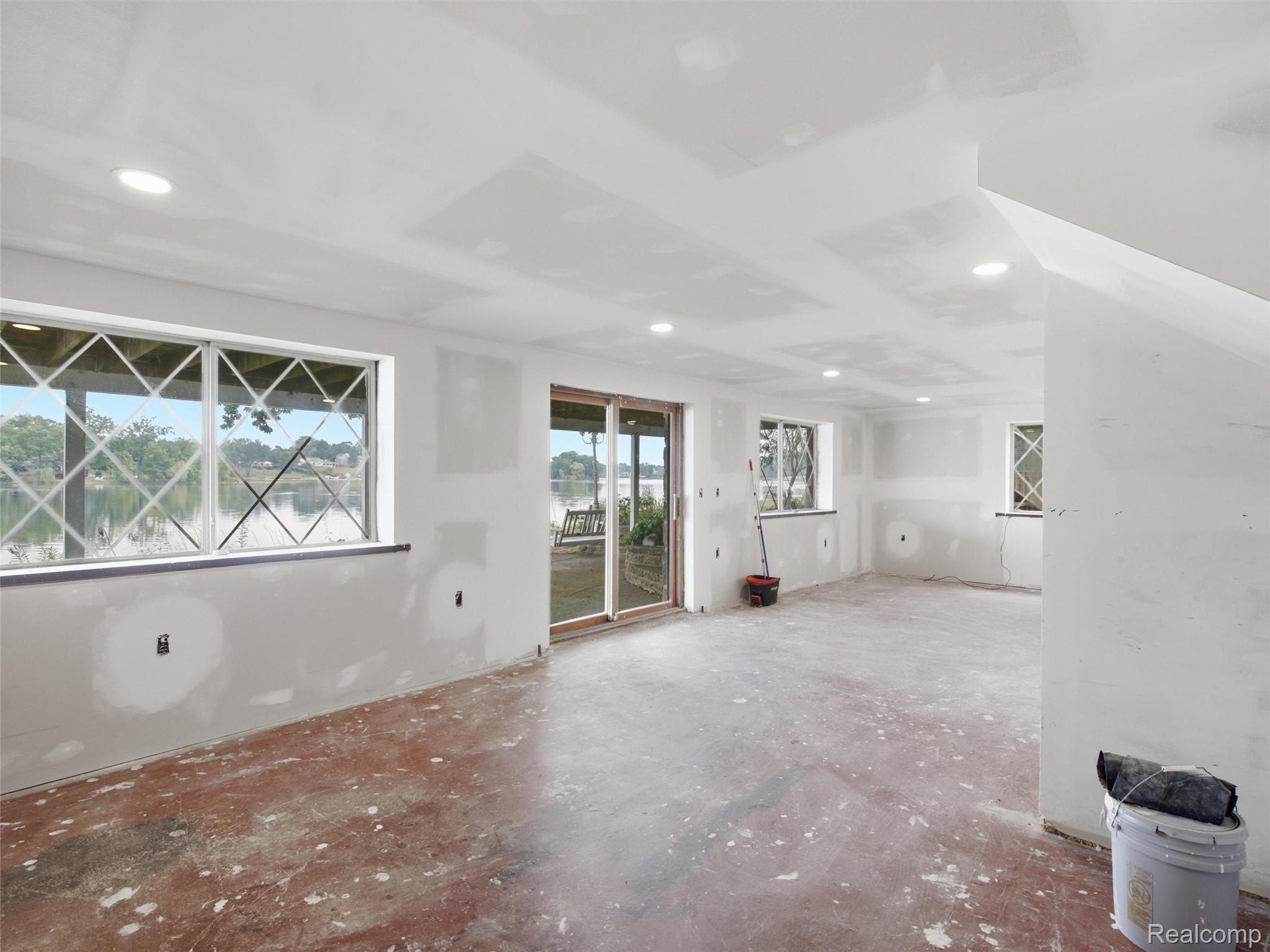 8954 Patrick Drive Property Photo 42