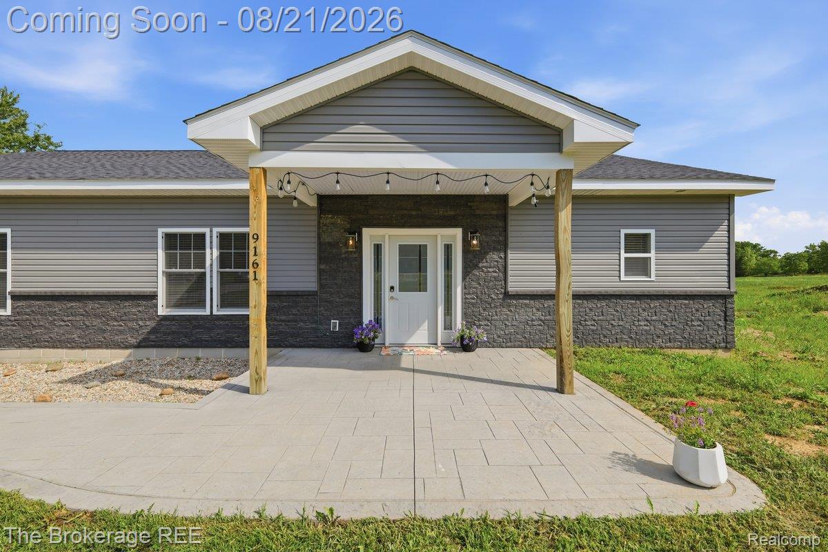 9161 E Coldwater Road Property Photo 3