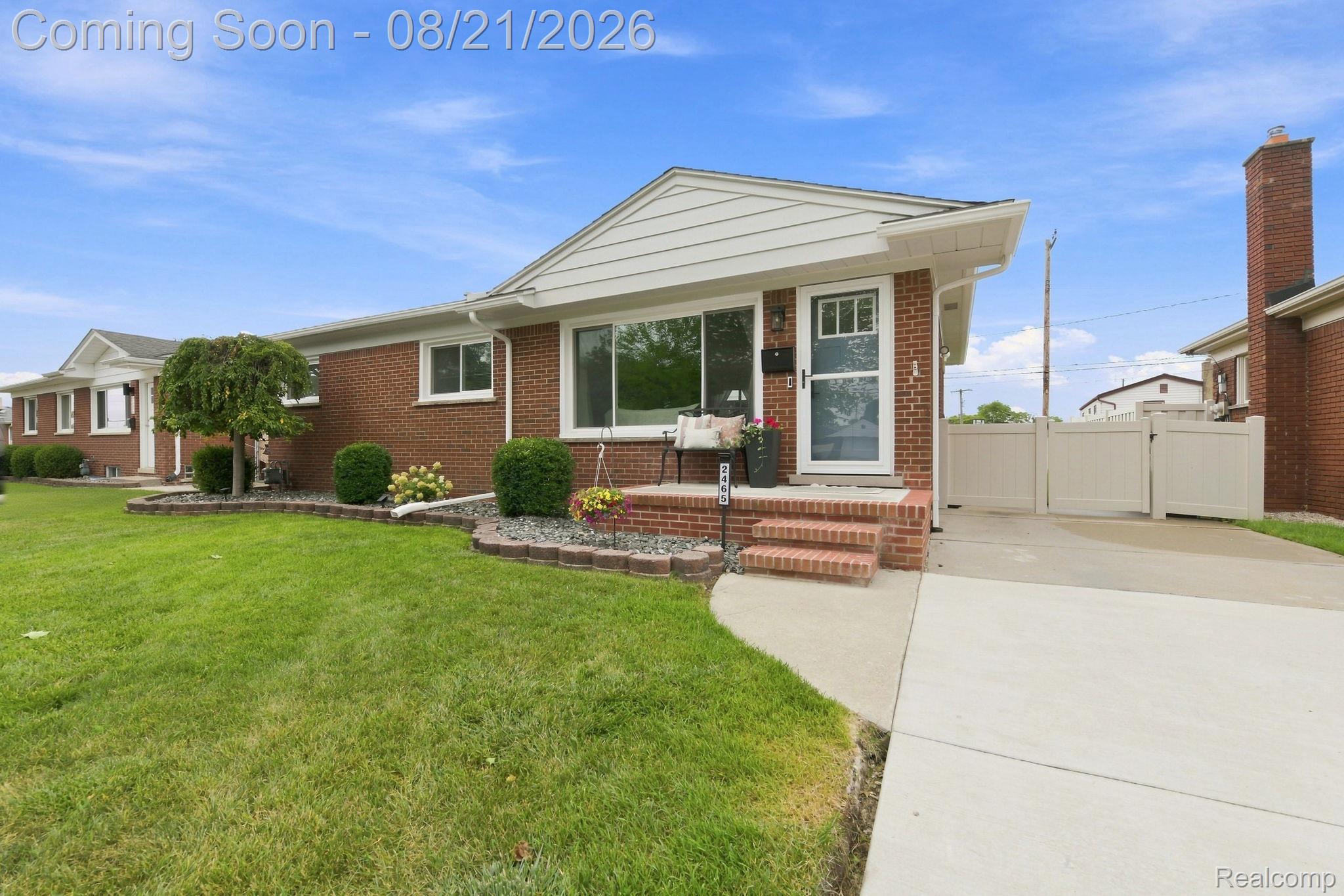 2465 Marian Drive Property Photo 4