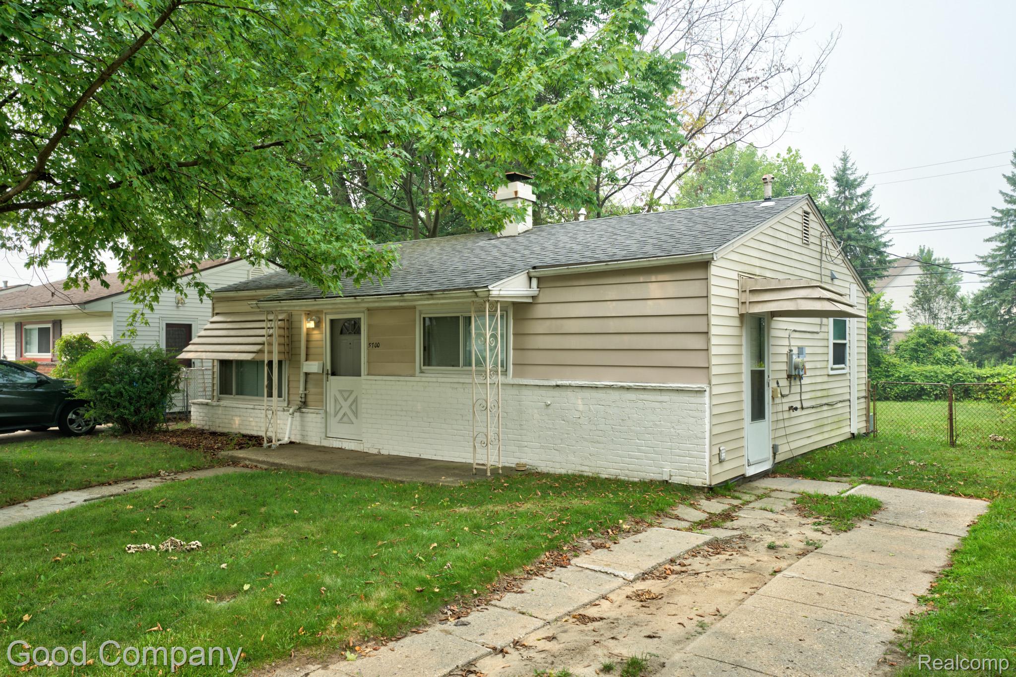 5700 Farnum Street Property Photo 1