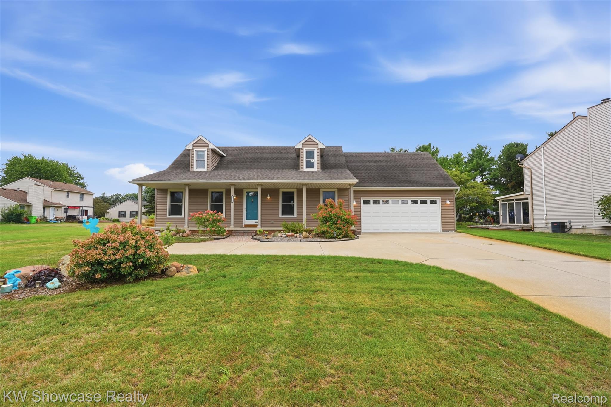 59563 Barkley Drive Property Photo 1