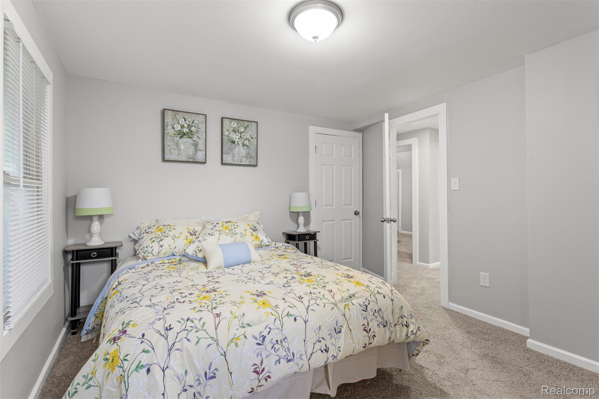 225 Ashland Street Property Photo 18
