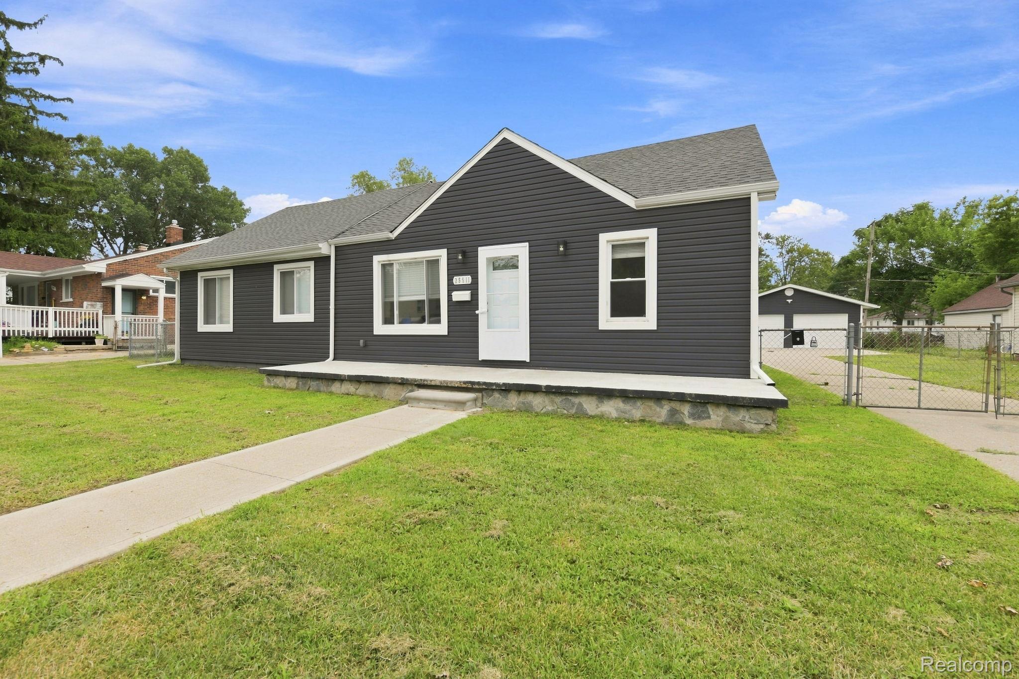 25511 Dartmouth Street Property Photo 1