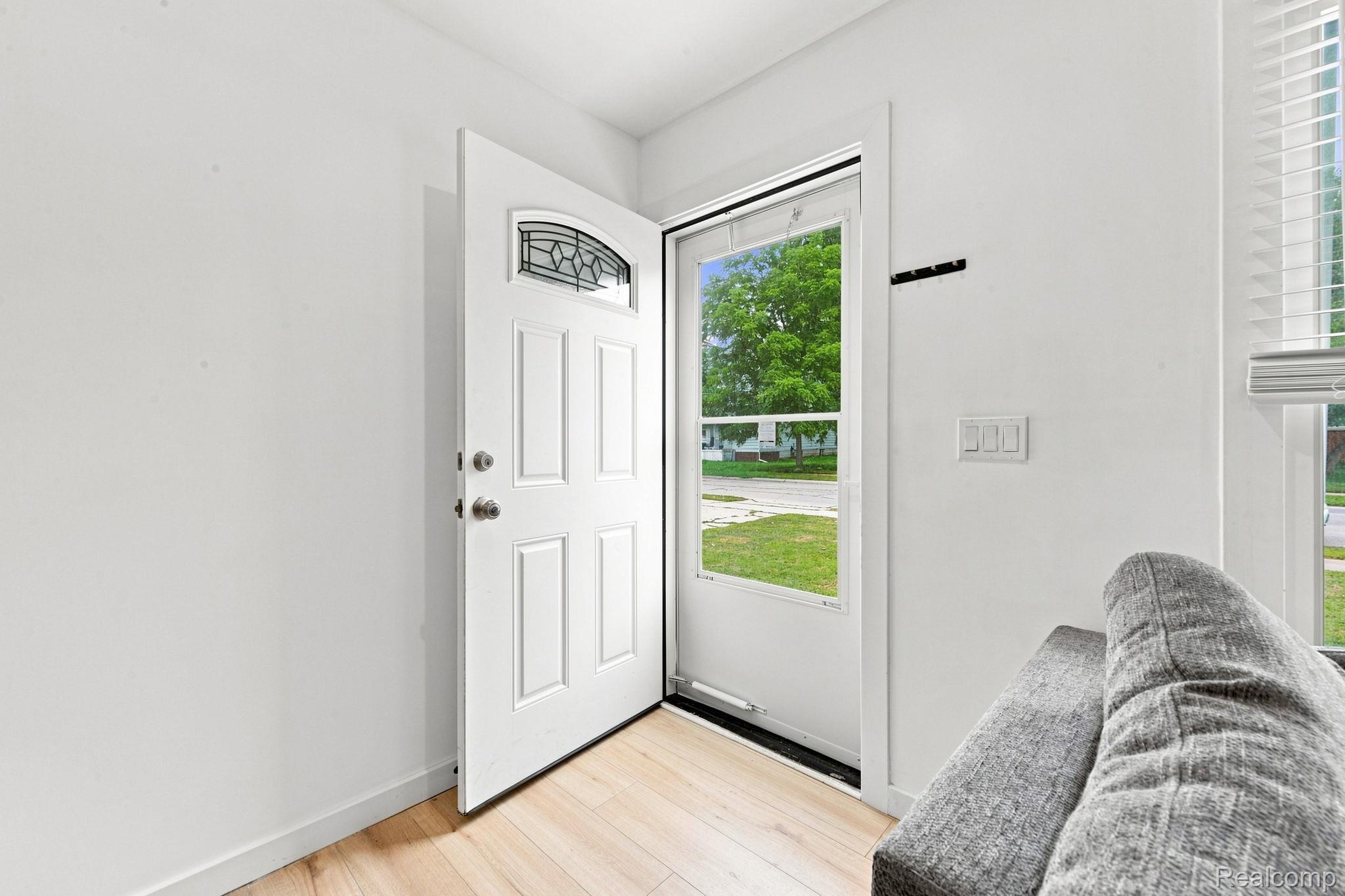 25511 Dartmouth Street Property Photo 42