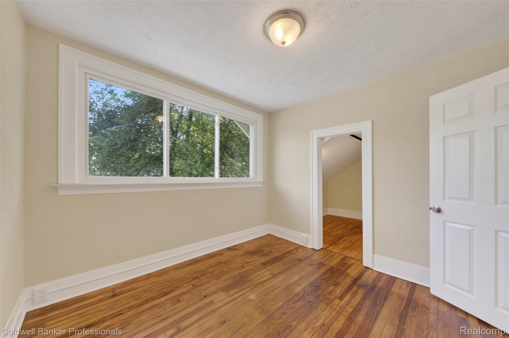 43 Dwight Ave Avenue Property Photo 24