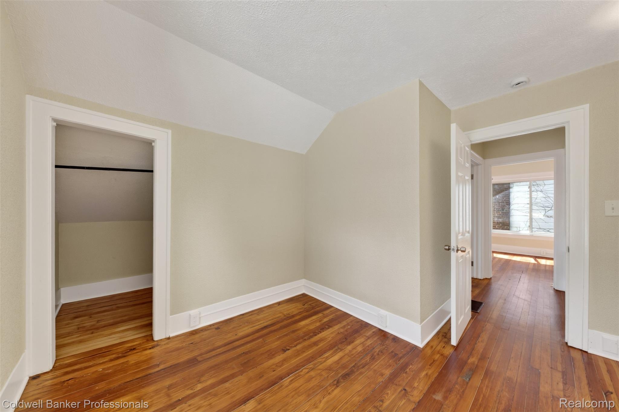 43 Dwight Ave Avenue Property Photo 30