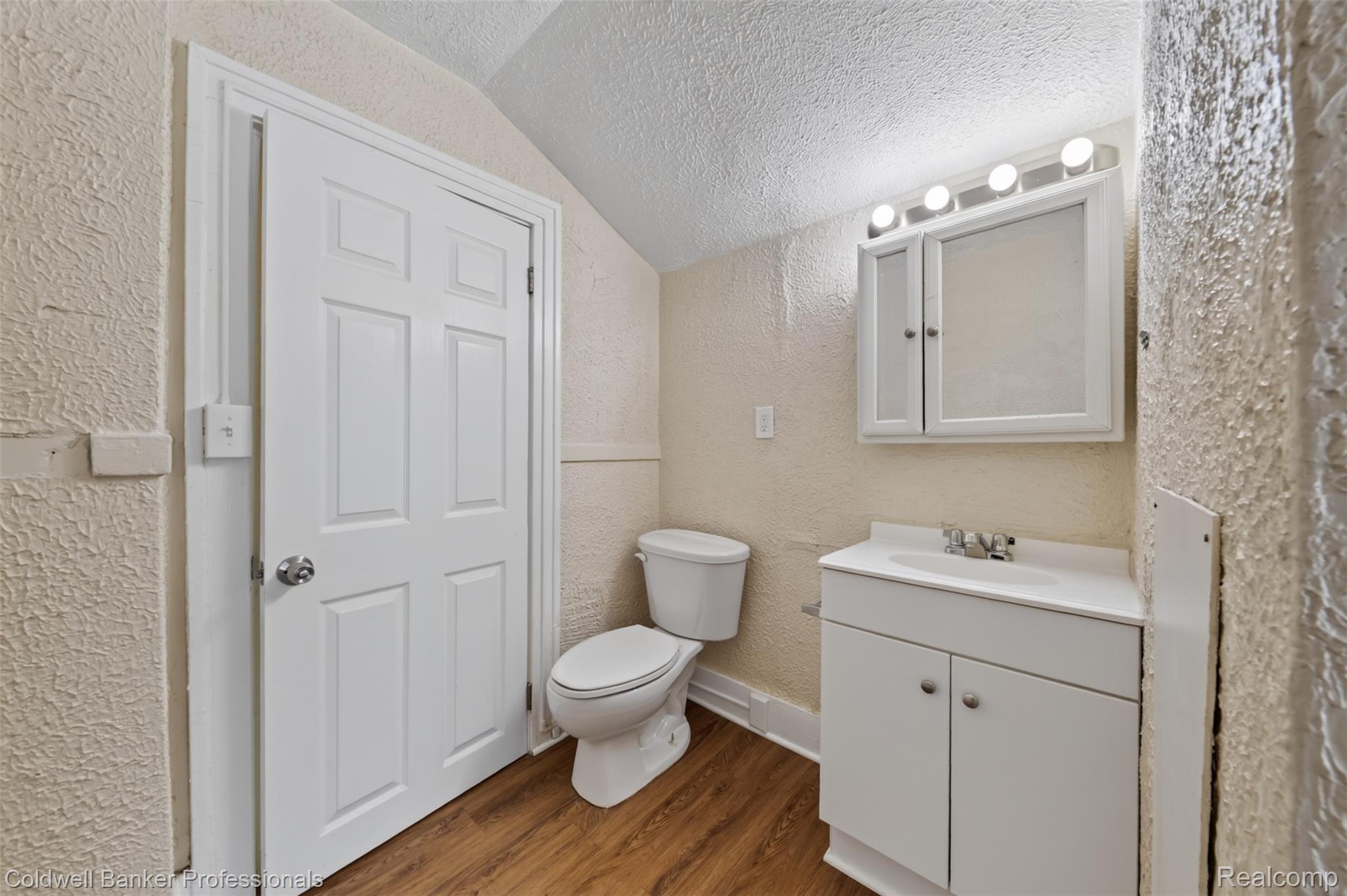 43 Dwight Ave Avenue Property Photo 33
