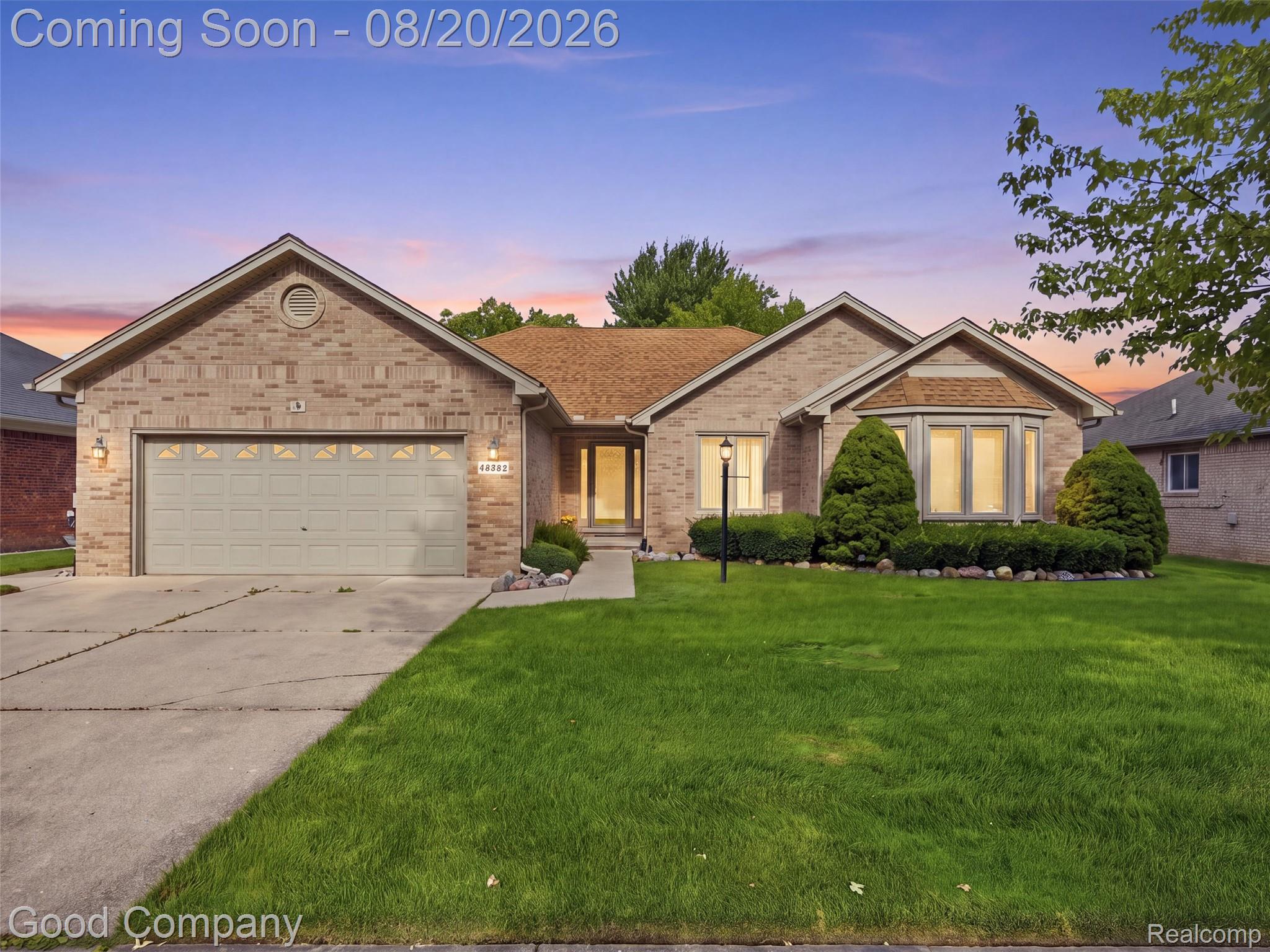 48582 Penrose Lane Property Photo 1