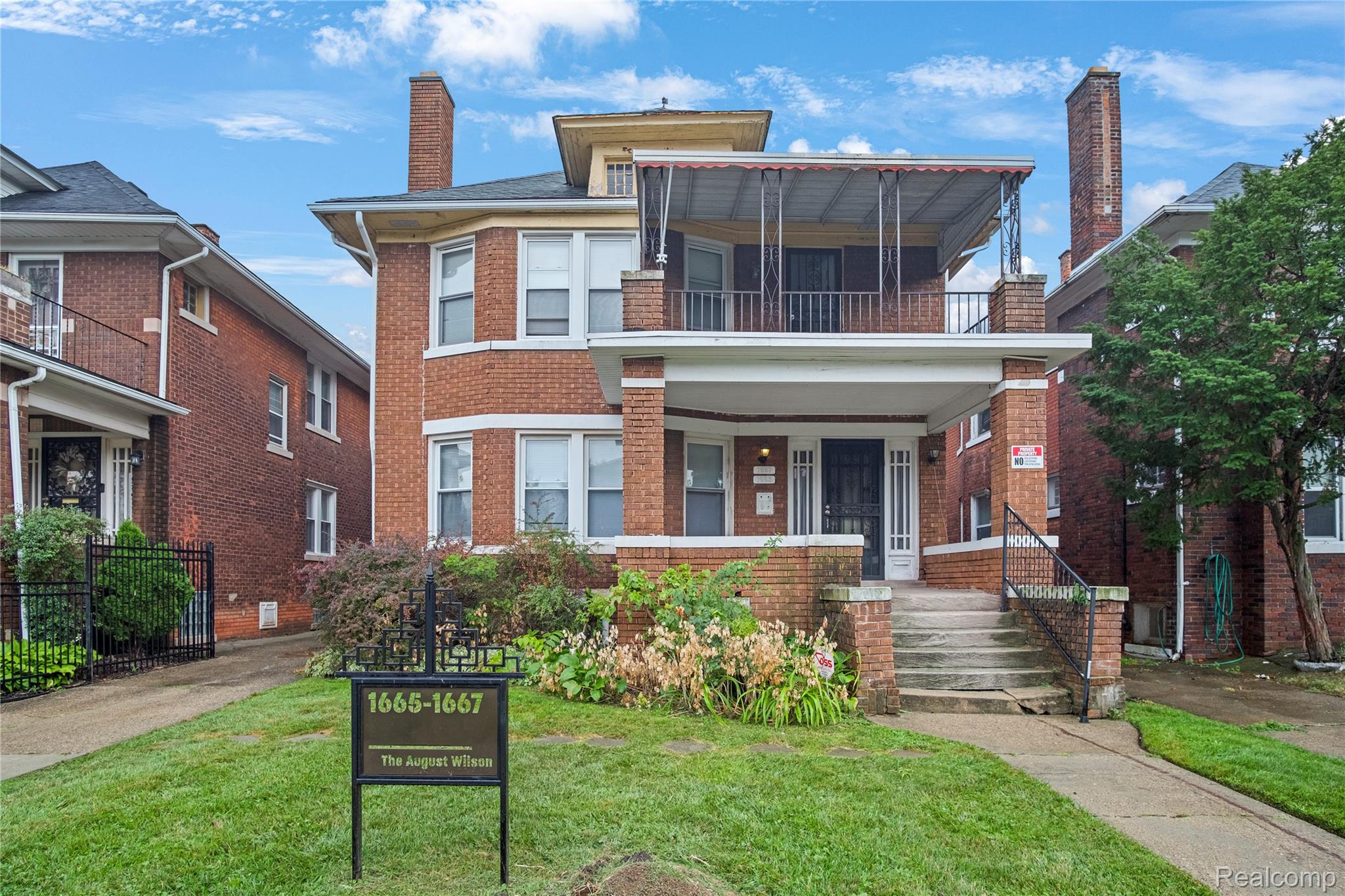 1665 Atkinson Street Property Photo 1