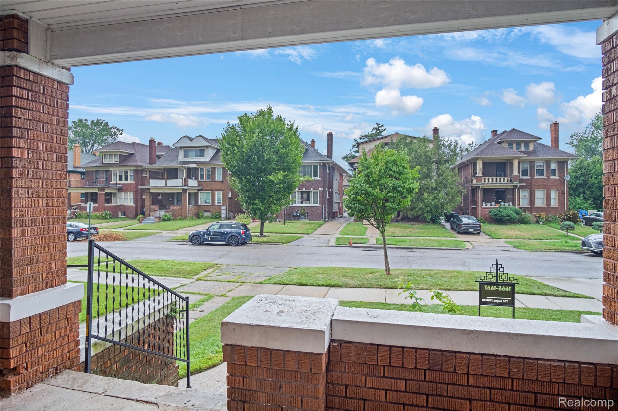 1665 Atkinson Street Property Photo 3