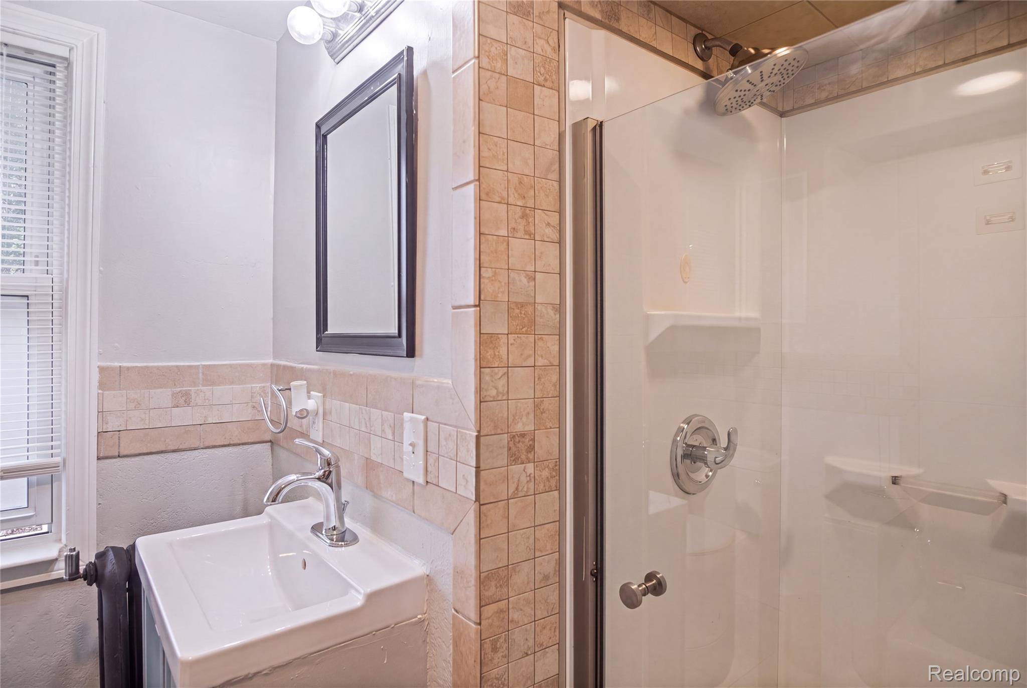 1665 Atkinson Street Property Photo 12