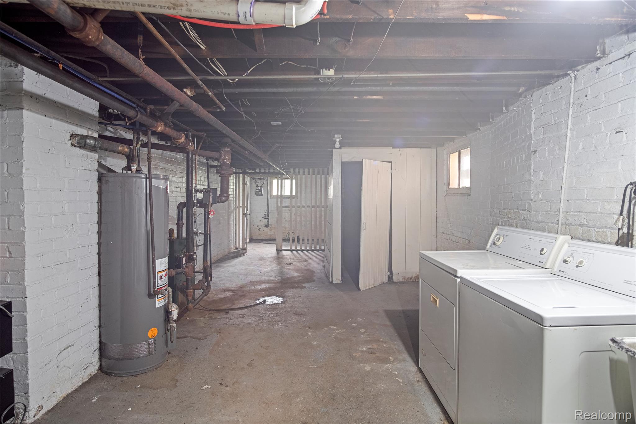 1665 Atkinson Street Property Photo 16
