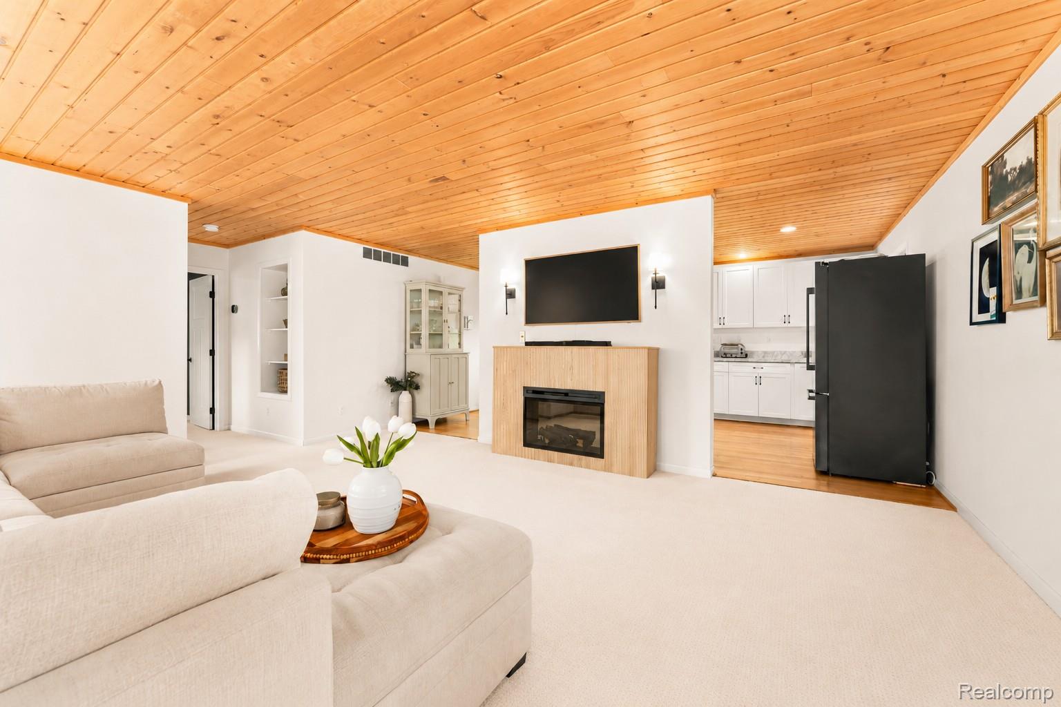 8845 River Valley Road Property Photo 25