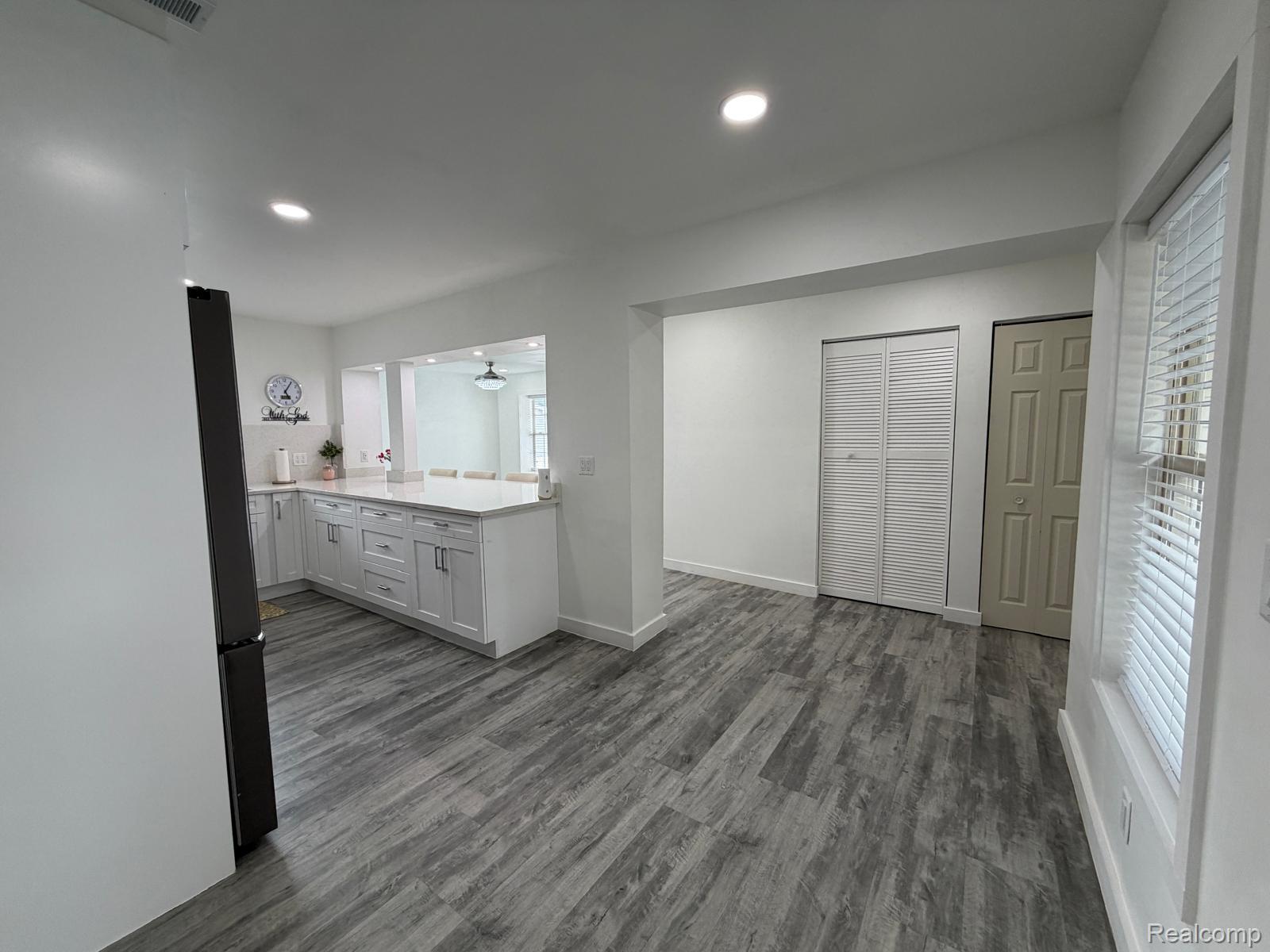 6180 E 5 Point Highway Property Photo 18