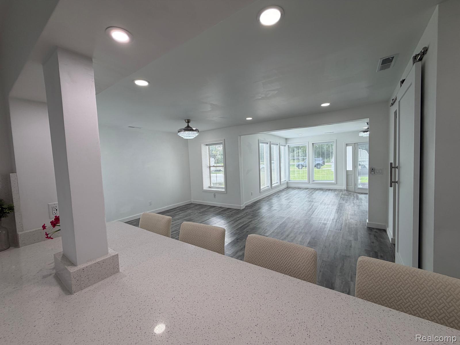 6180 E 5 Point Highway Property Photo 23