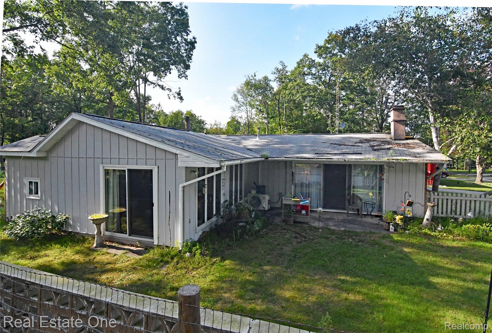 4255 N Ash Road Property Photo 6