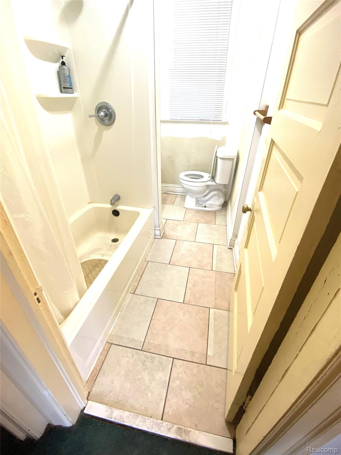 601 Westminster Street Property Photo 18