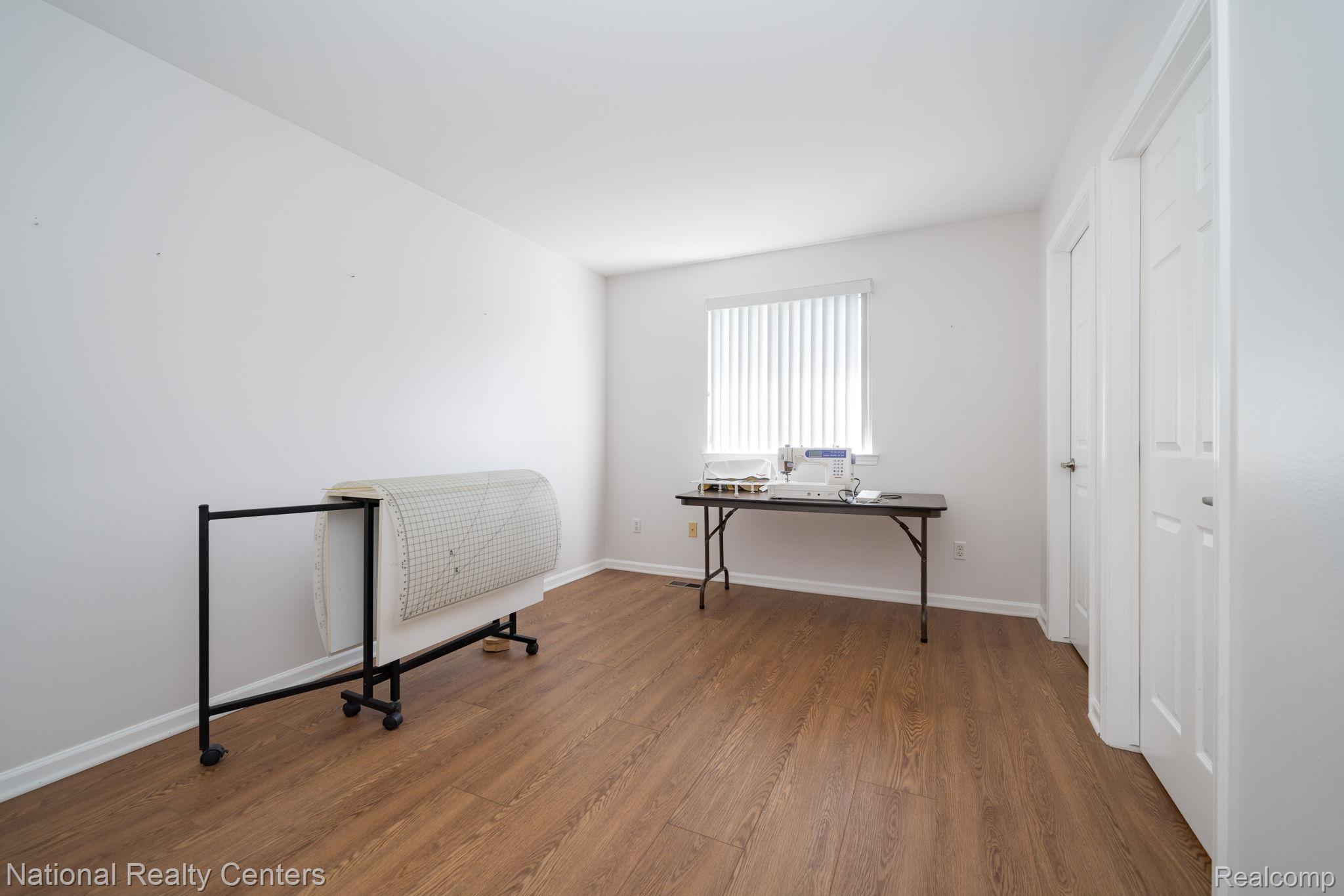 50298 Helfer Boulevard Property Photo 15