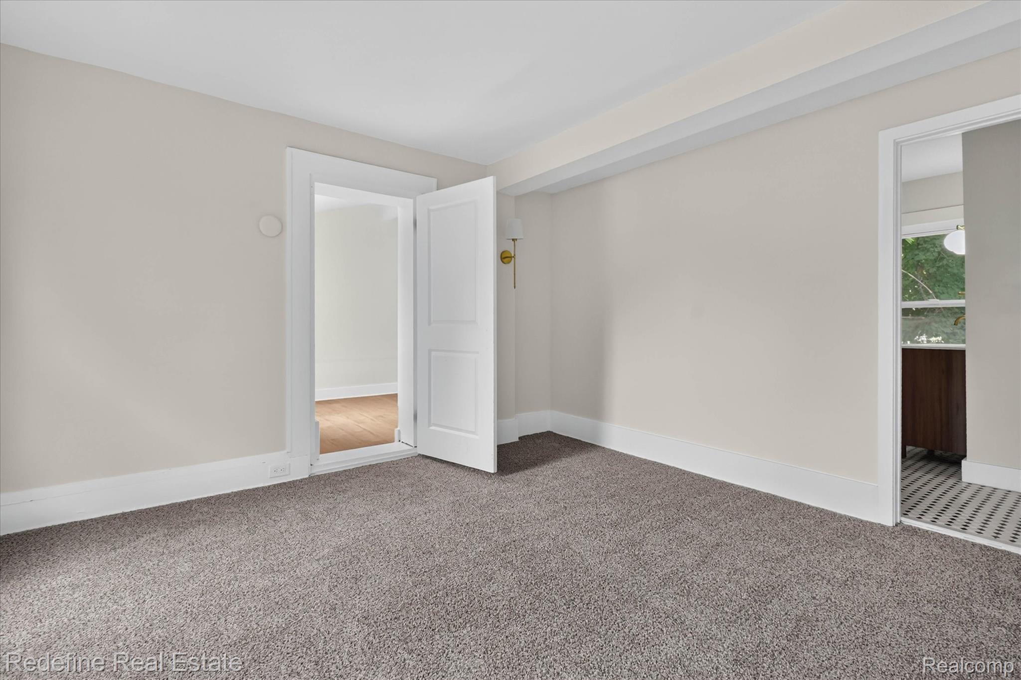 22608 Frisbee Street Property Photo 24