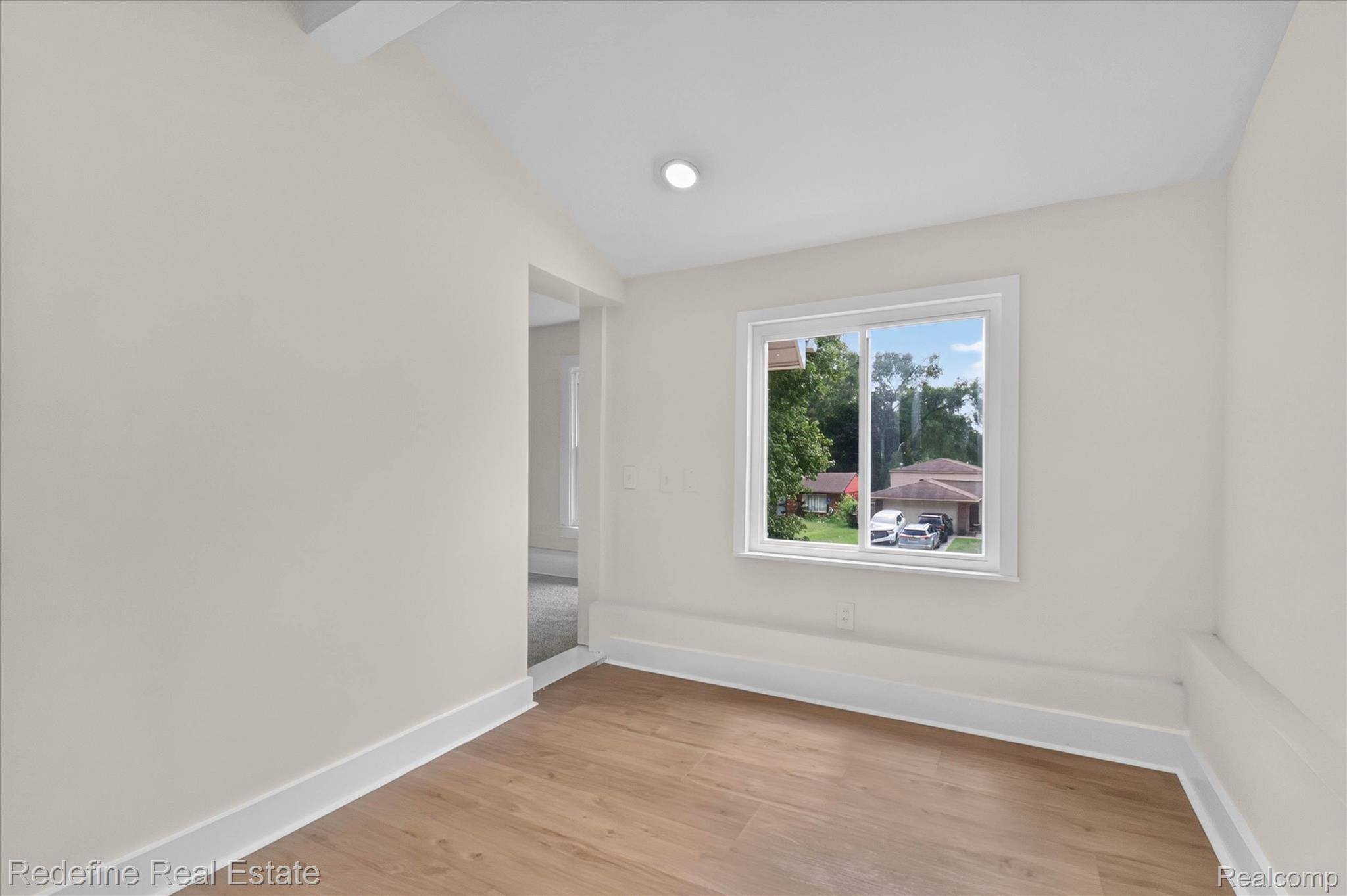 22608 Frisbee Street Property Photo 28