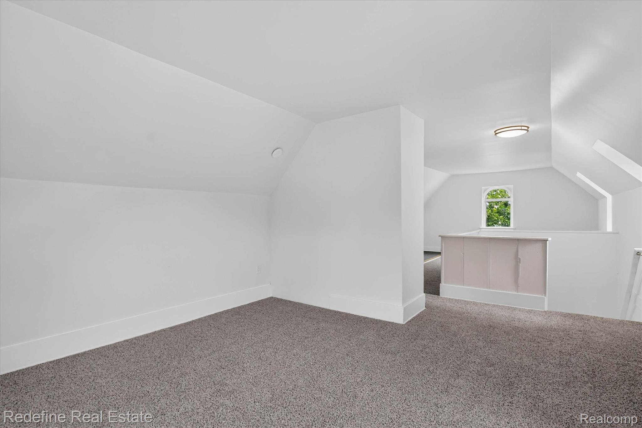 22608 Frisbee Street Property Photo 37