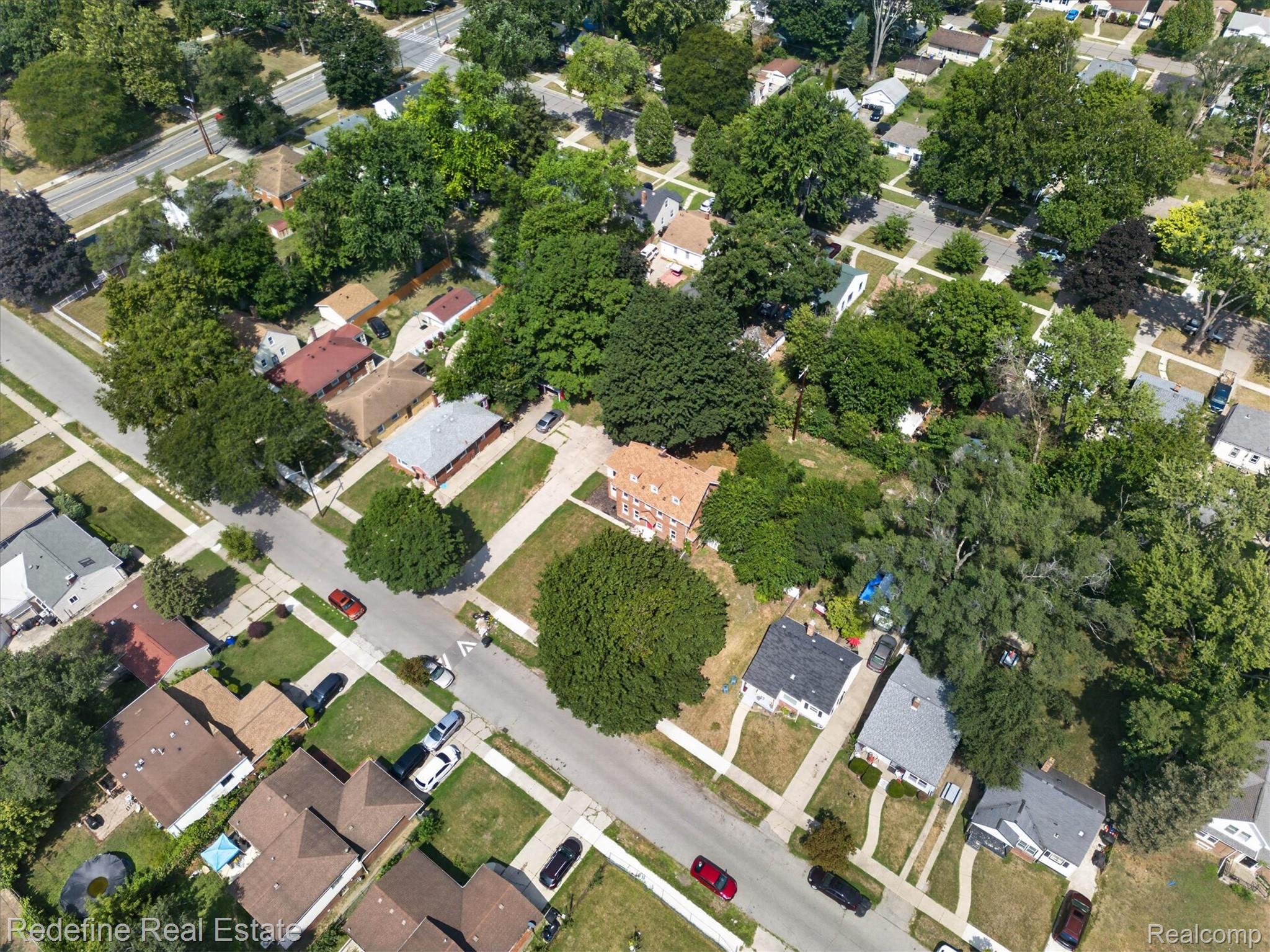 22608 Frisbee Street Property Photo 44