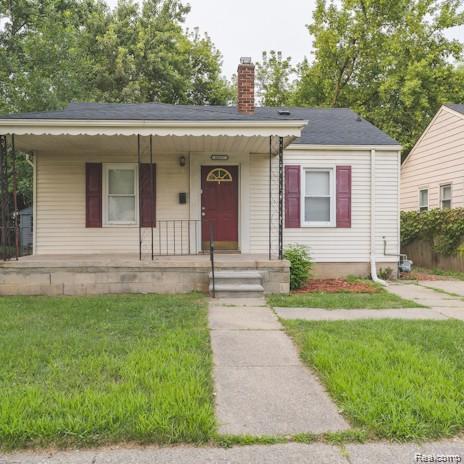 18557 Kenosha Street Property Photo 1