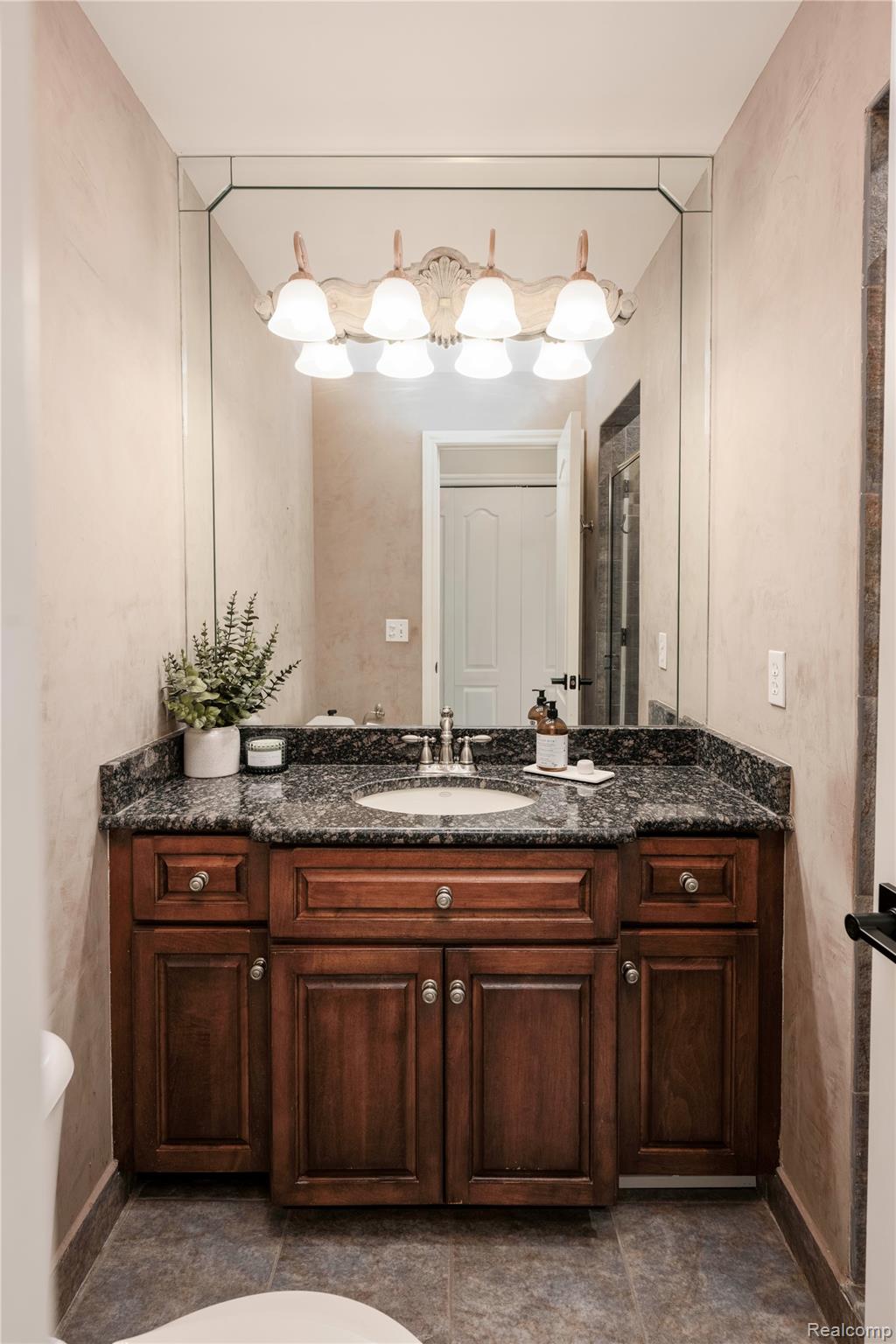 63520 Georgetowne Property Photo 39