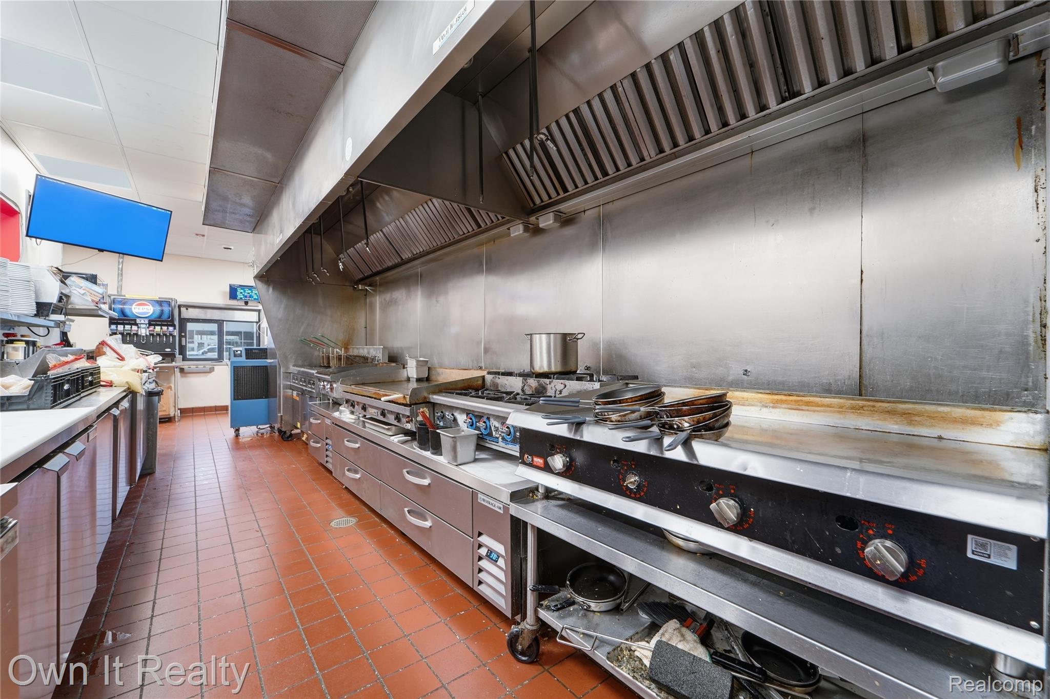 6525 S Pennsylvania Avenue Property Photo 22