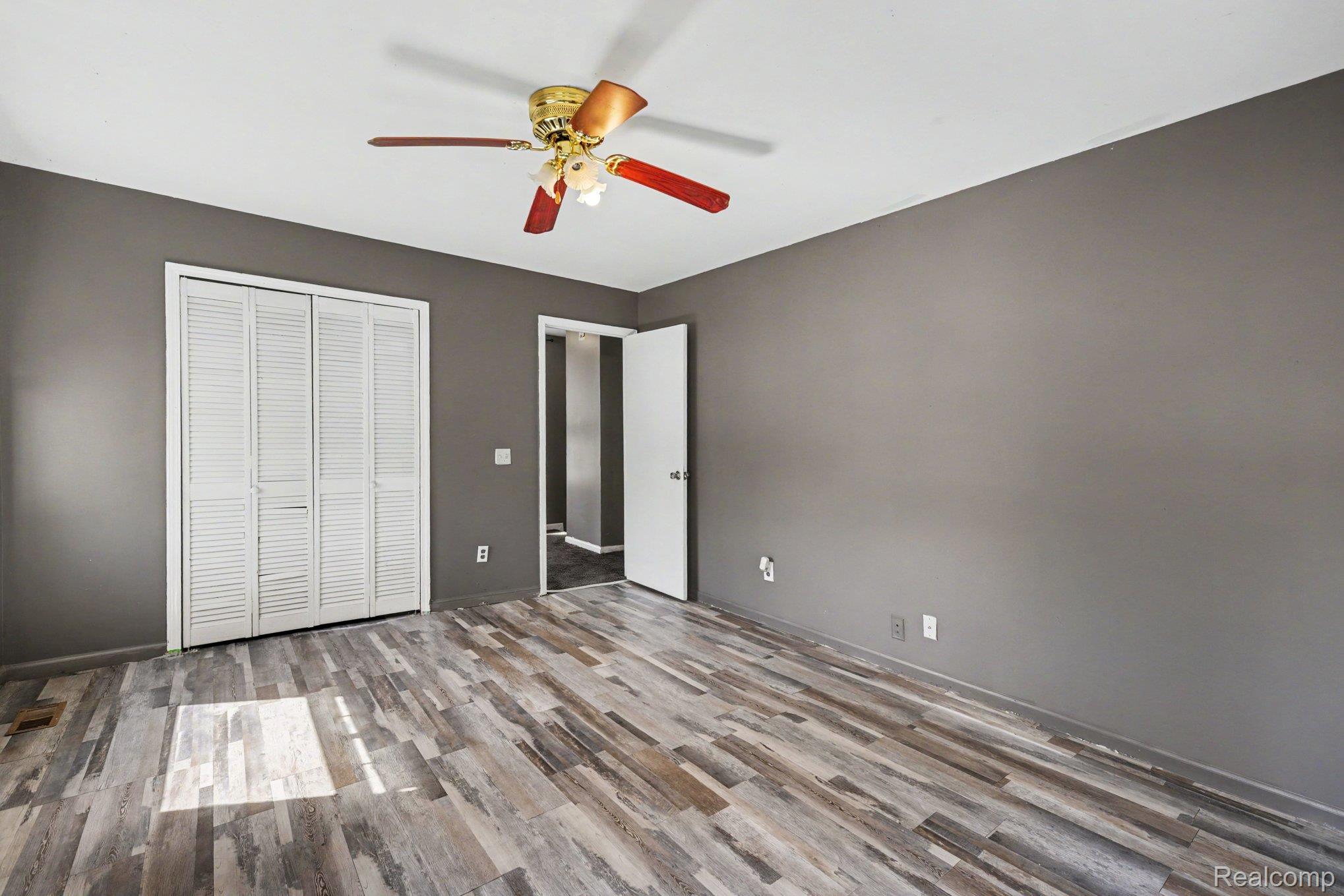 4725 Hickory Drive Property Photo 16