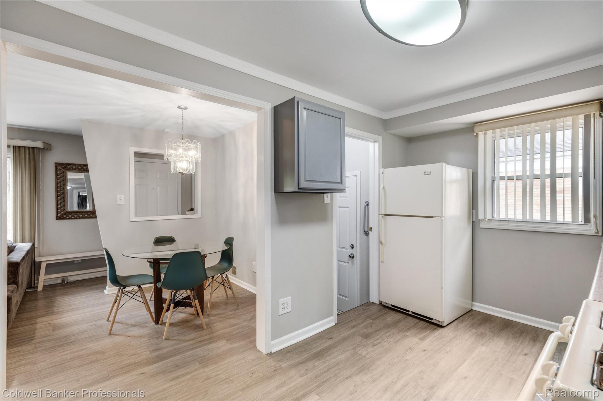 21381 Kipling Street Property Photo 8
