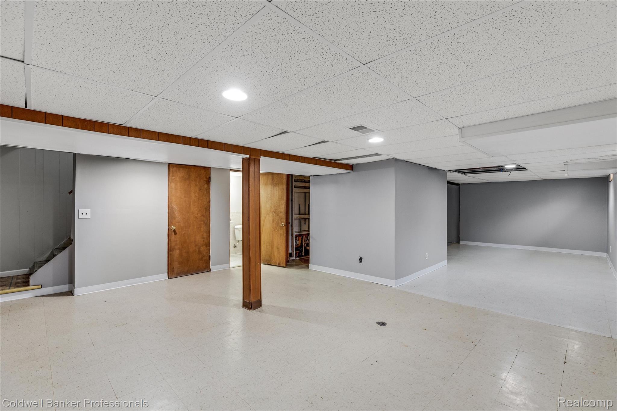 21381 Kipling Street Property Photo 13