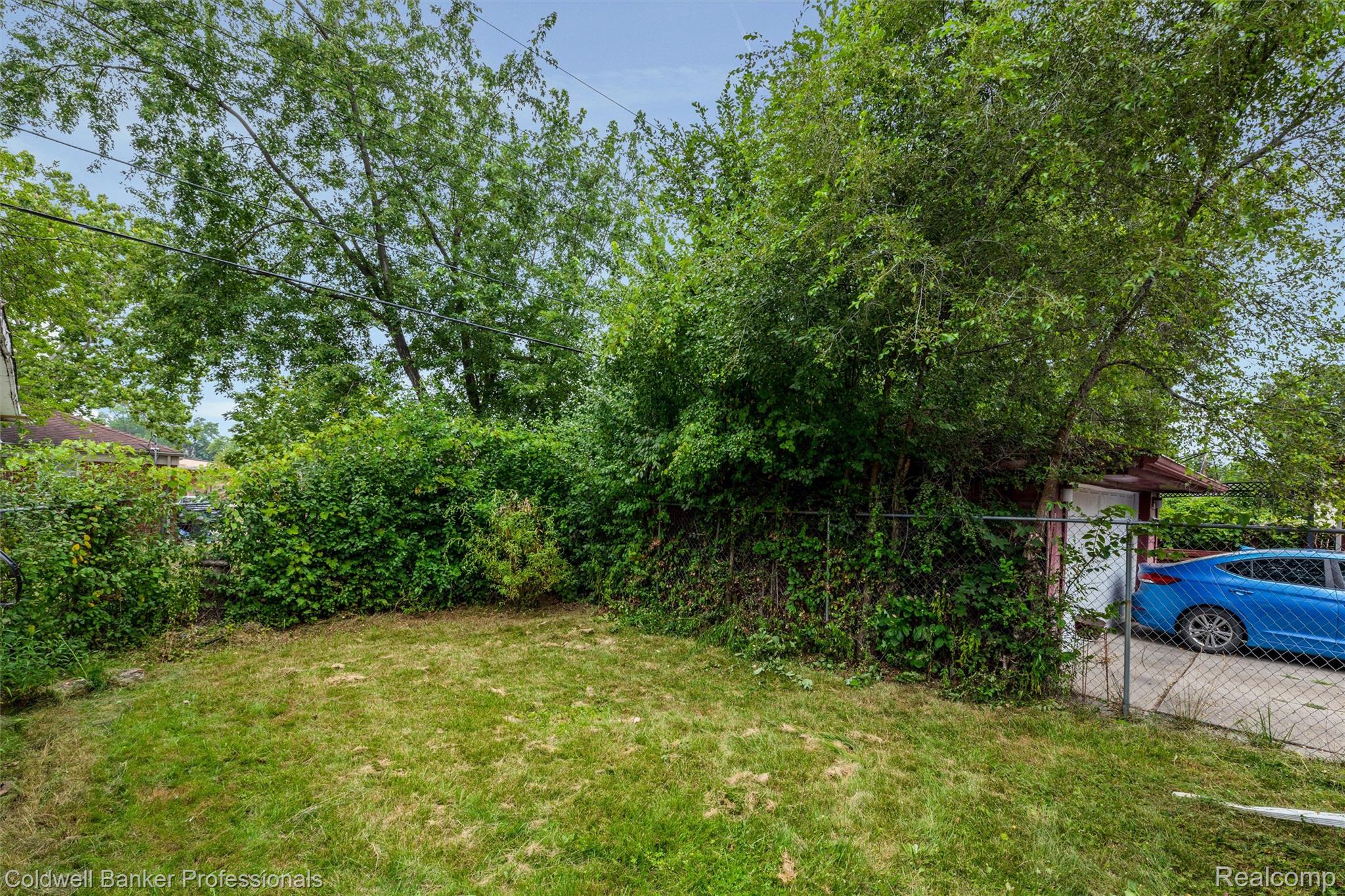 21381 Kipling Street Property Photo 18