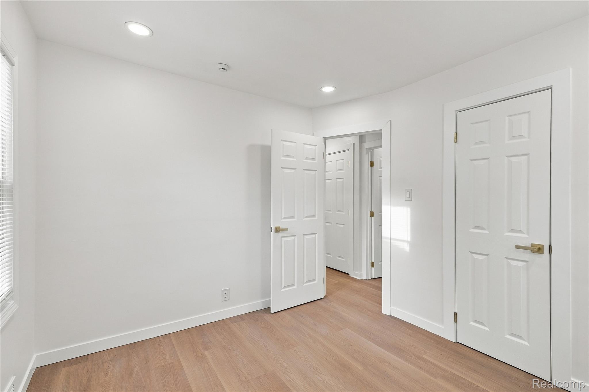 14119 Edmore Drive Property Photo 19
